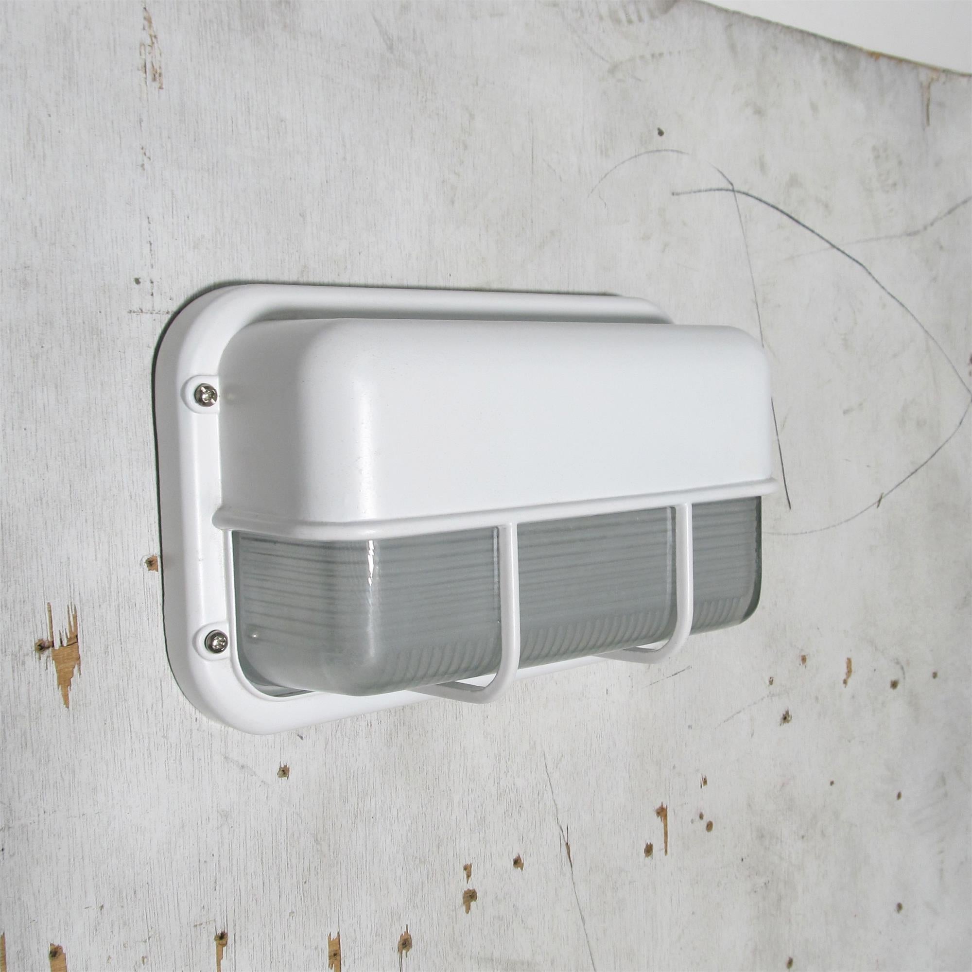 Riova Outdoor Wall Light