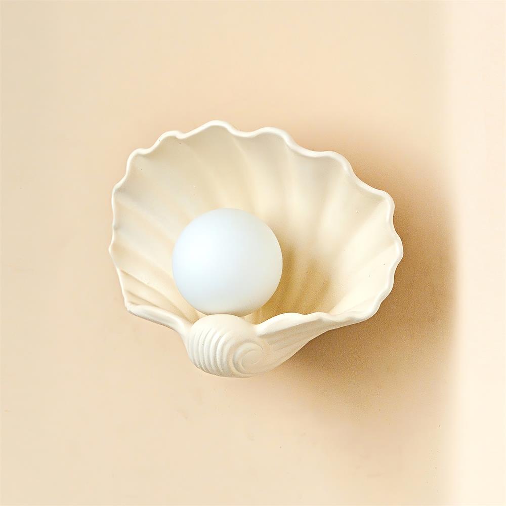 Haleen Wall Light