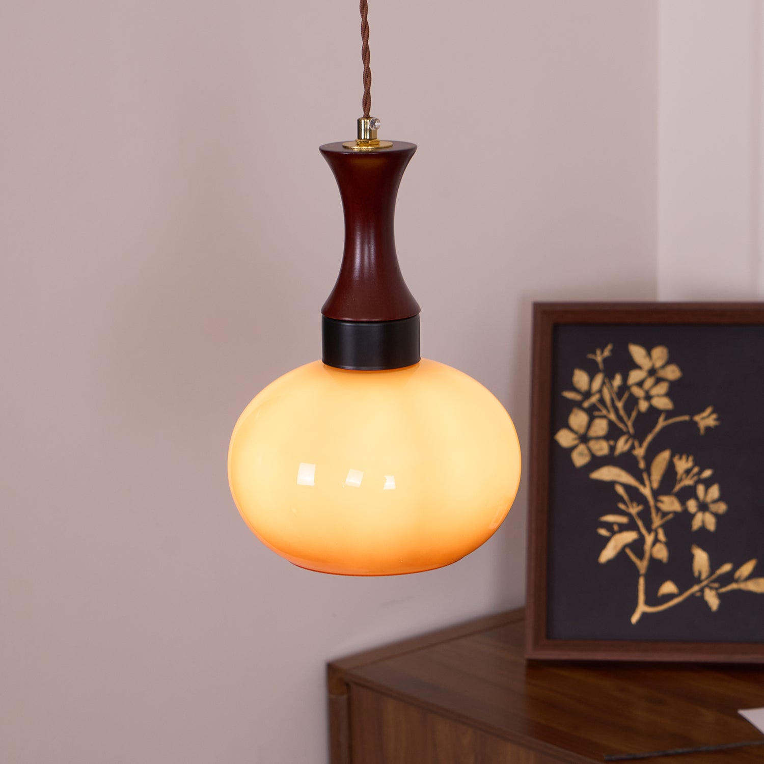 Lexlan Pendant Light