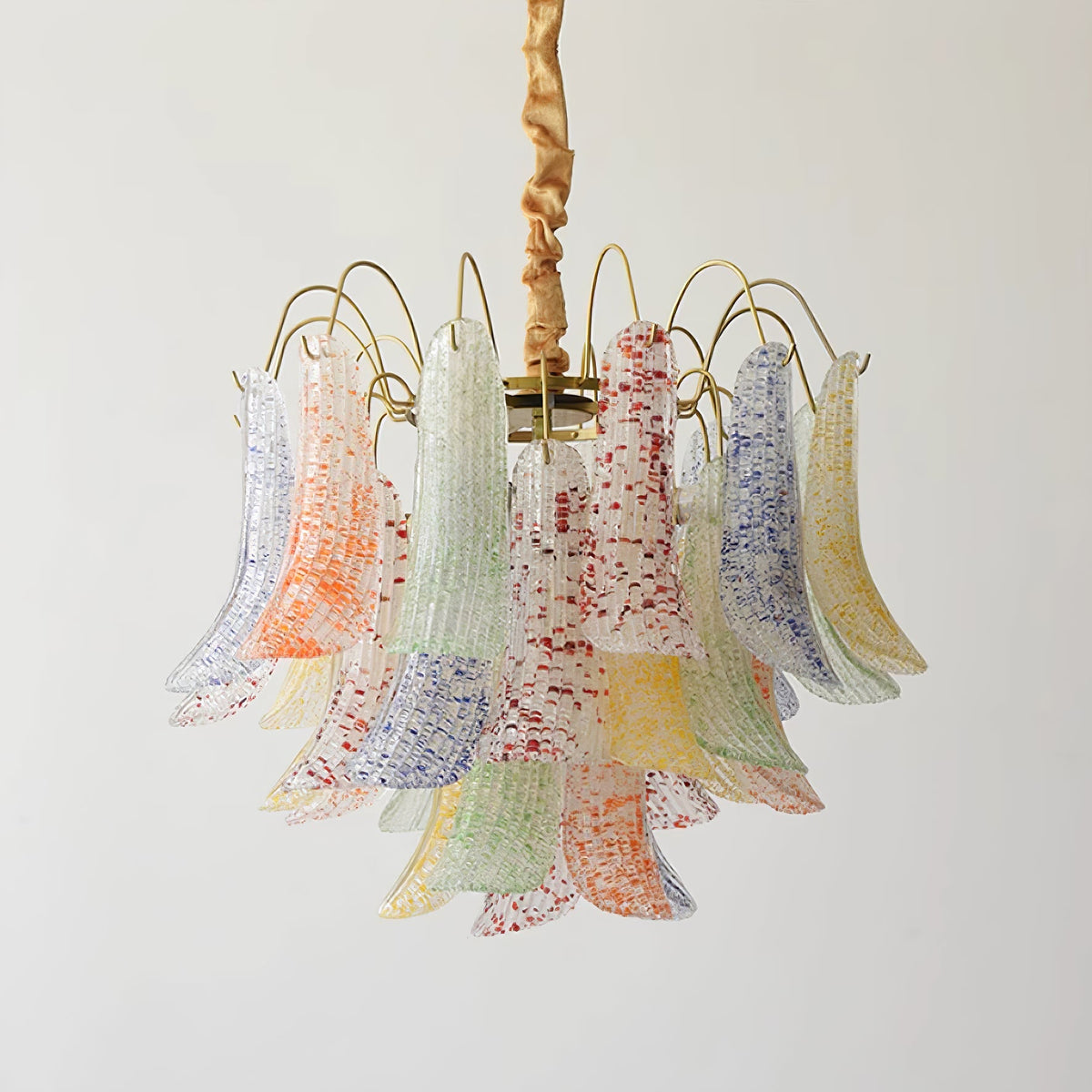 Wynenro Chandelier