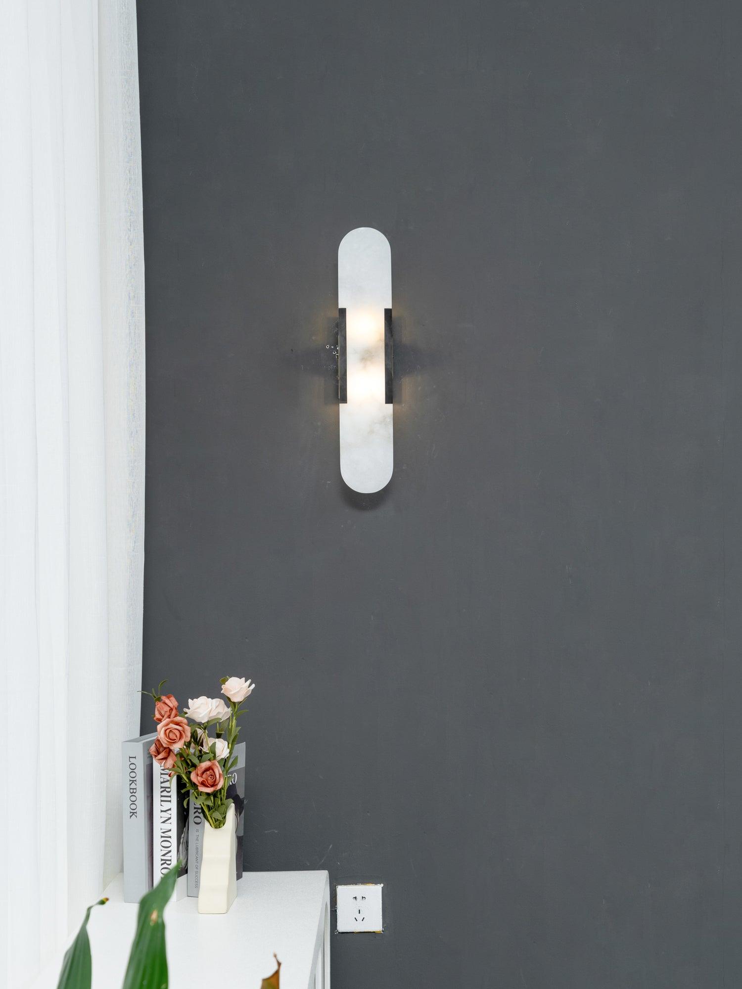Koava Wall Light