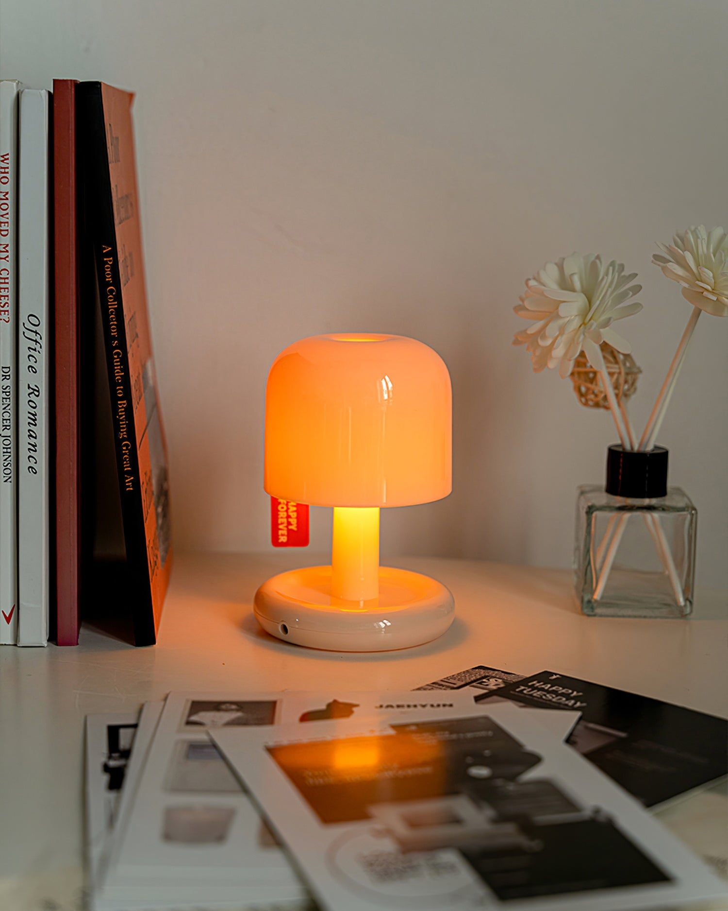 Avia Mushroom Table Lamp