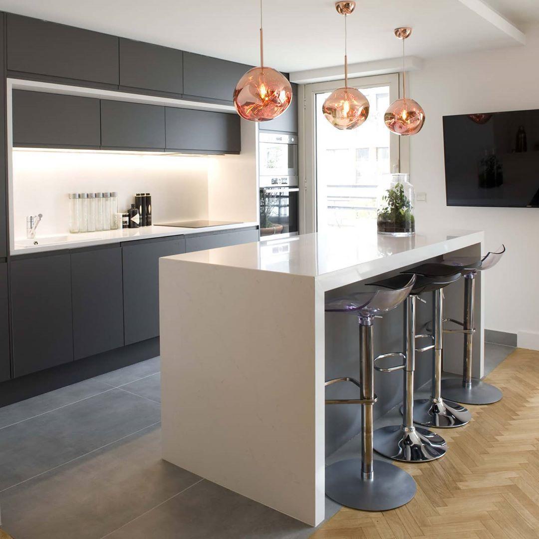 Loronova Pendant Light
