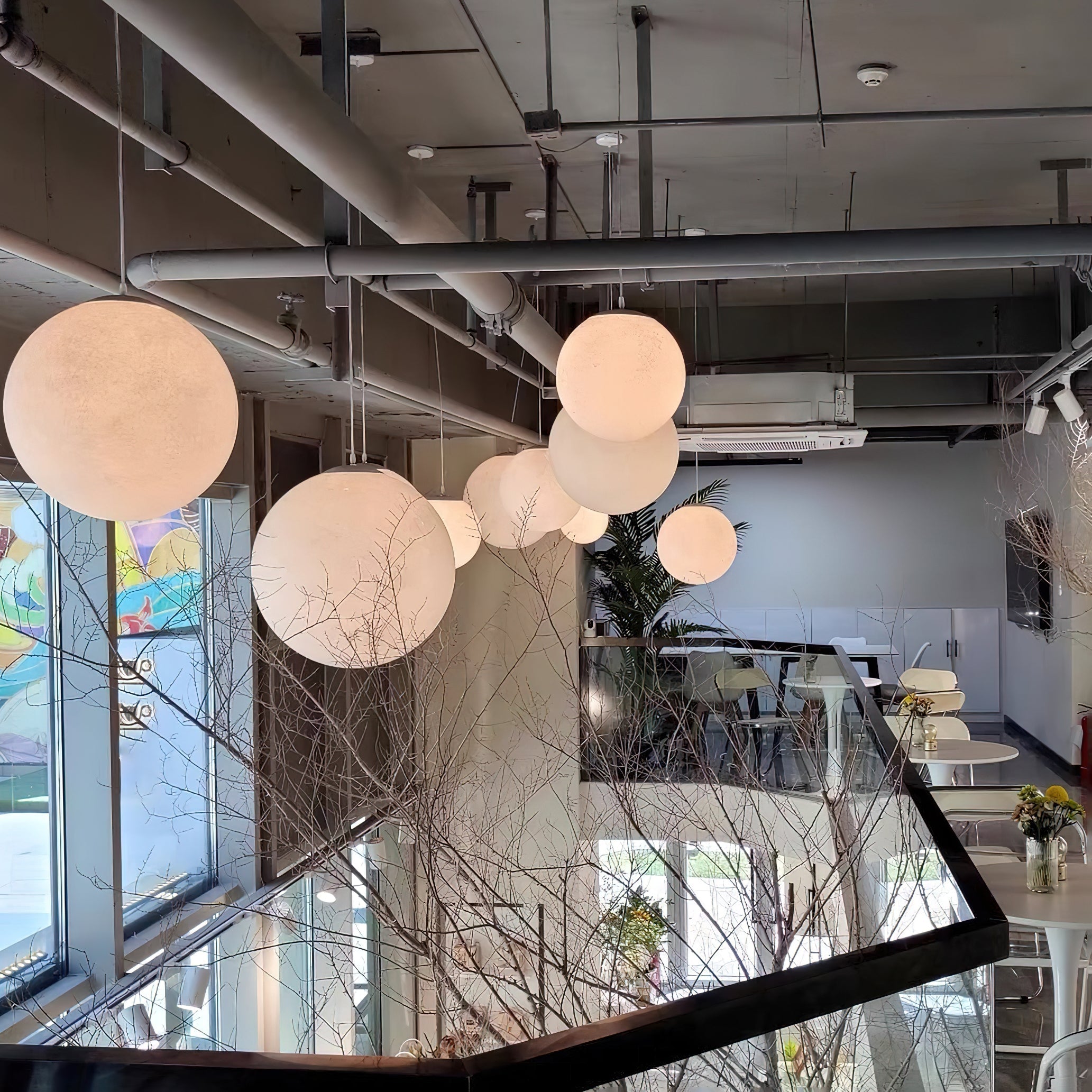 Camu Globe Pendant Light