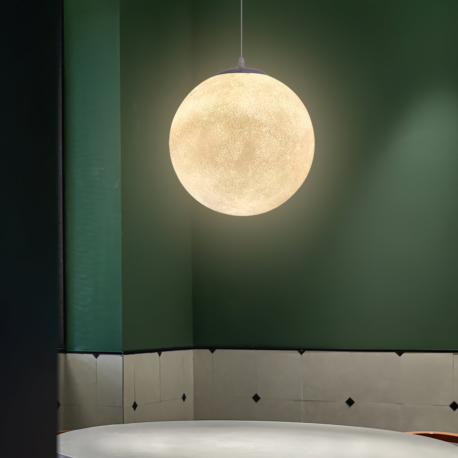 Camu Globe Pendant Light