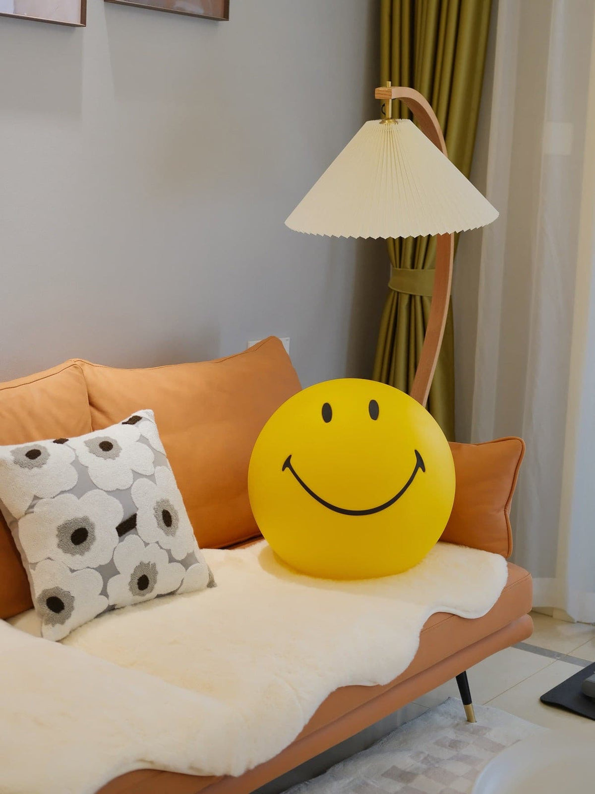 Cayna Table Lamp
