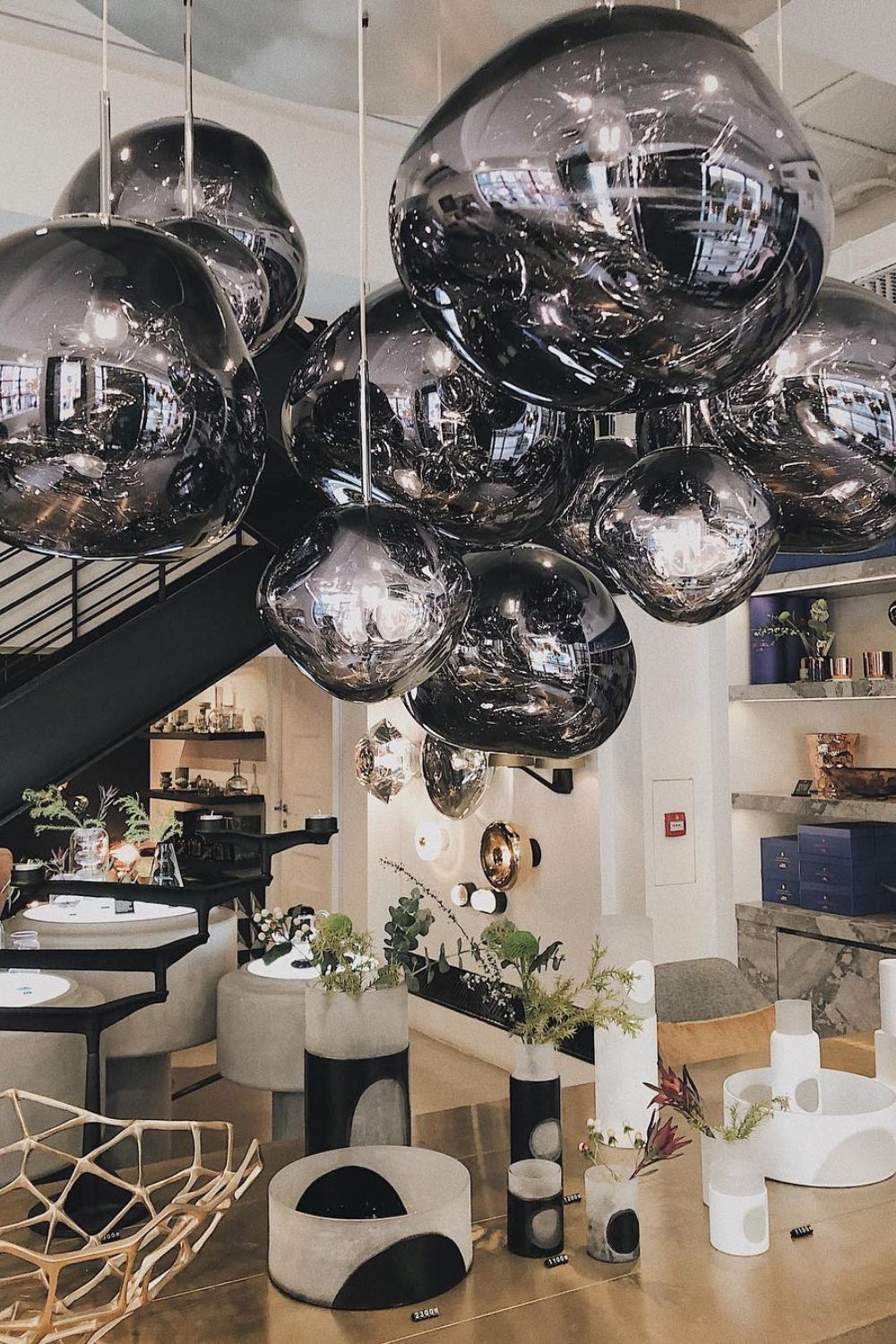 Loronova Pendant Light