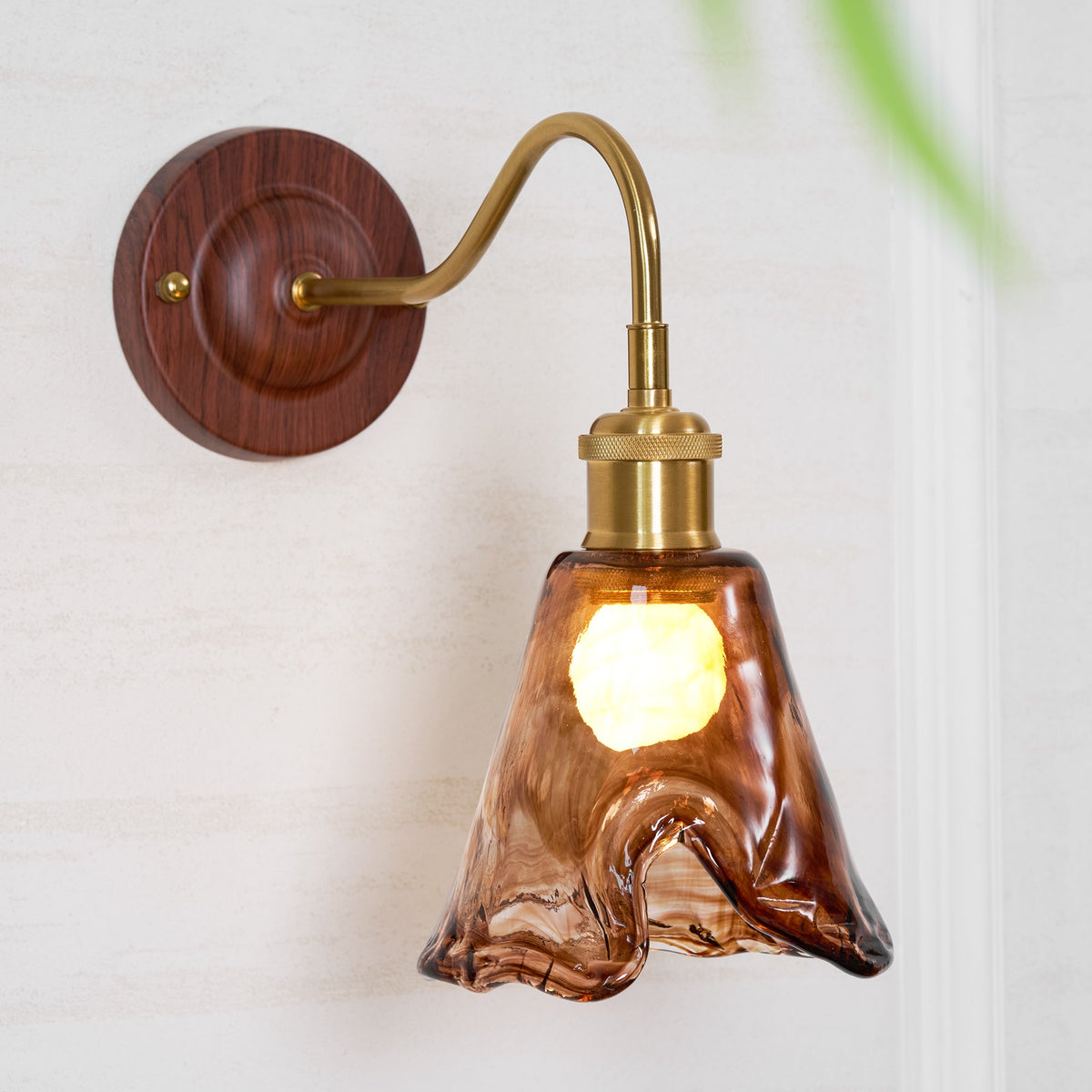 Reefaya Outdoor Wall Light
