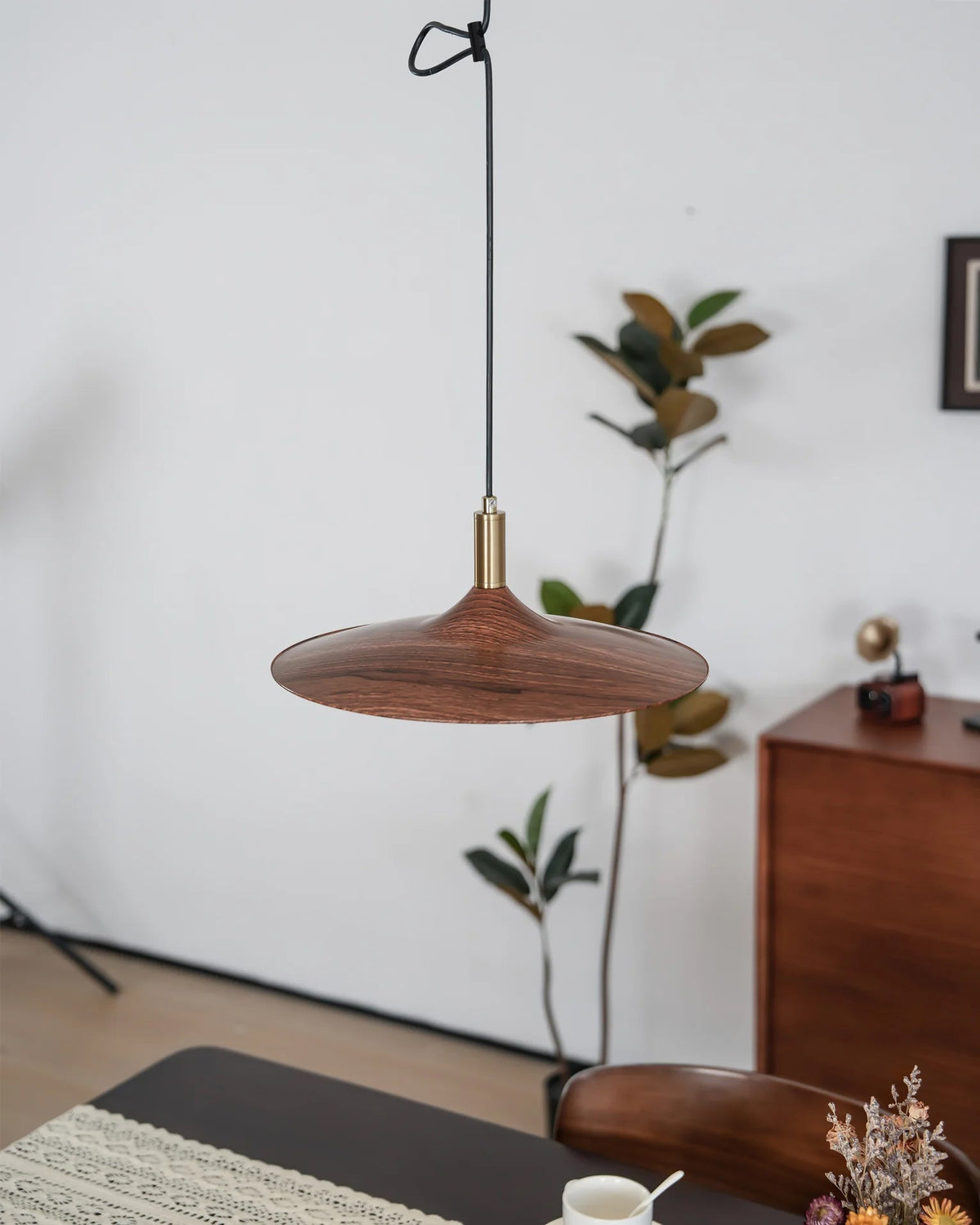 Covenoe Pendant Light