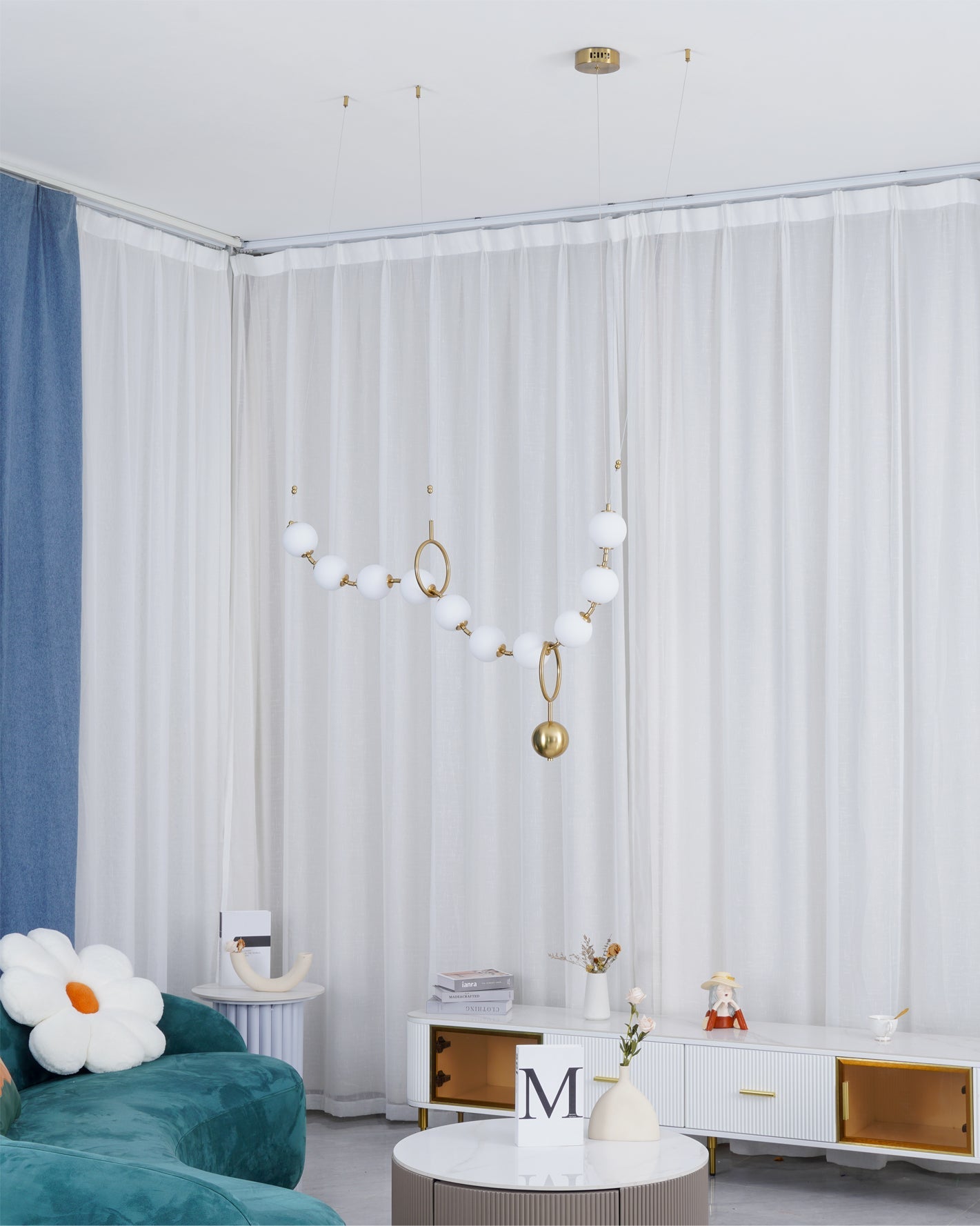 Larka Pendant Light