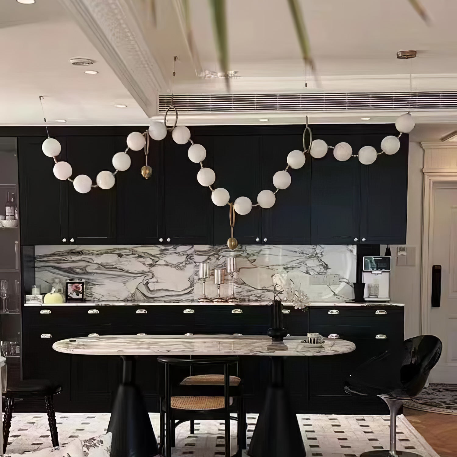 Larka Pendant Light