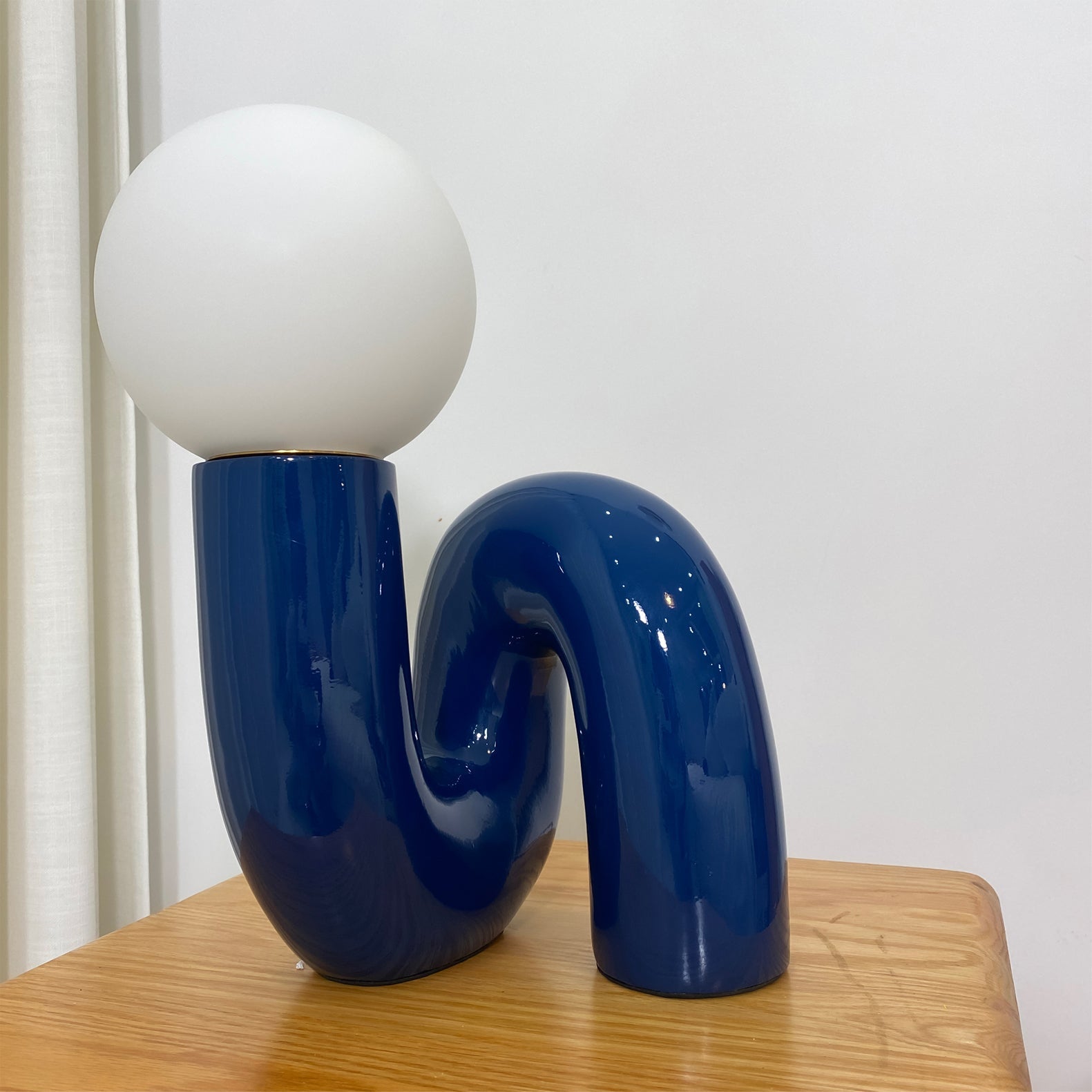 Mavorra Spiral Table Lamp