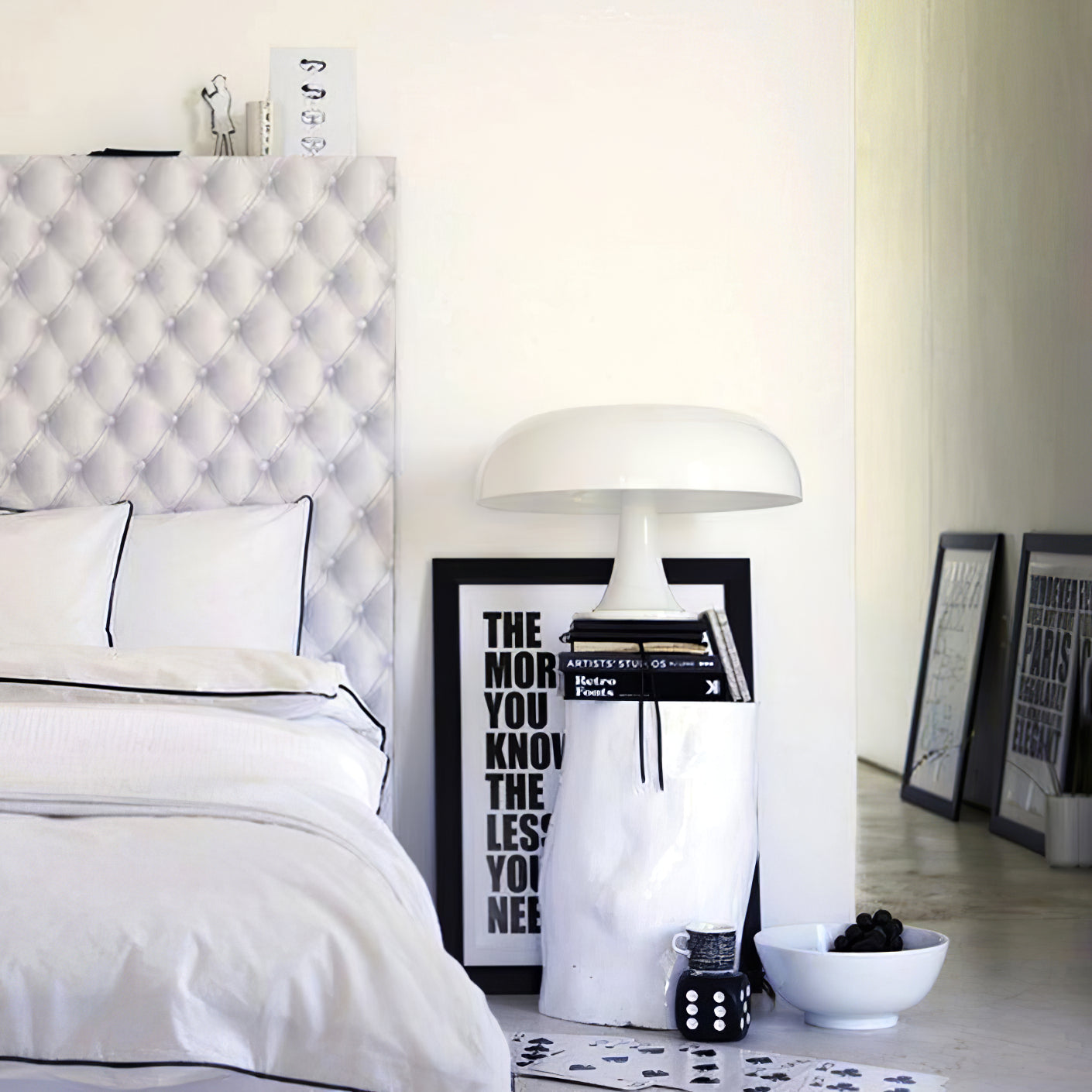 Emlin Mushroom Table Lamp