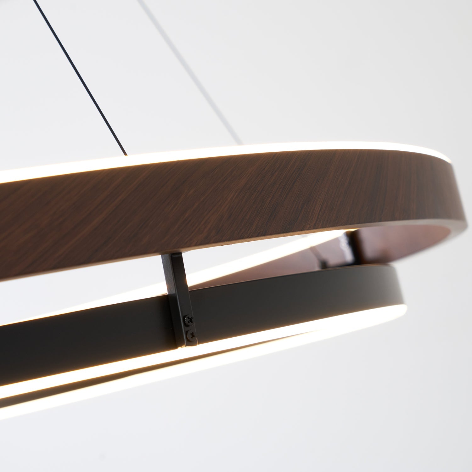 Arcorra Modern Chandelier