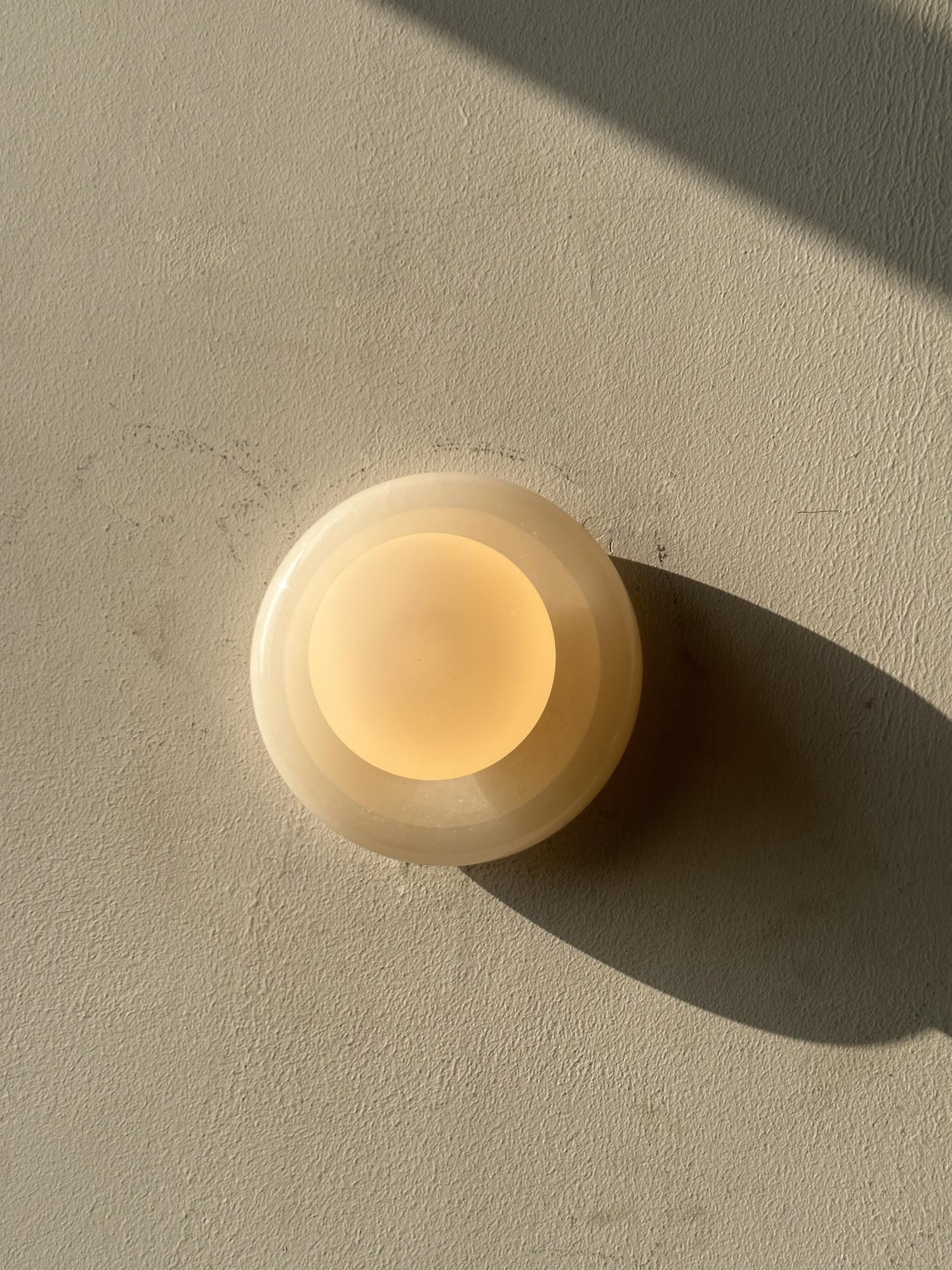 Wyno Wall Light