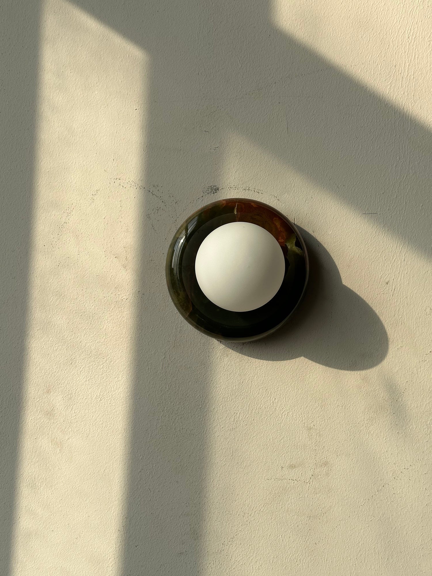 Wyno Wall Light