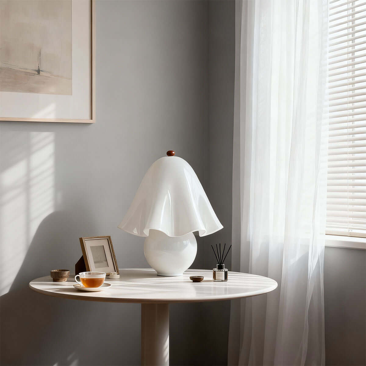 Quinva Table Lamp