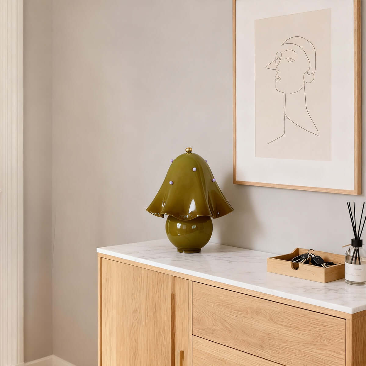 Quinva Table Lamp