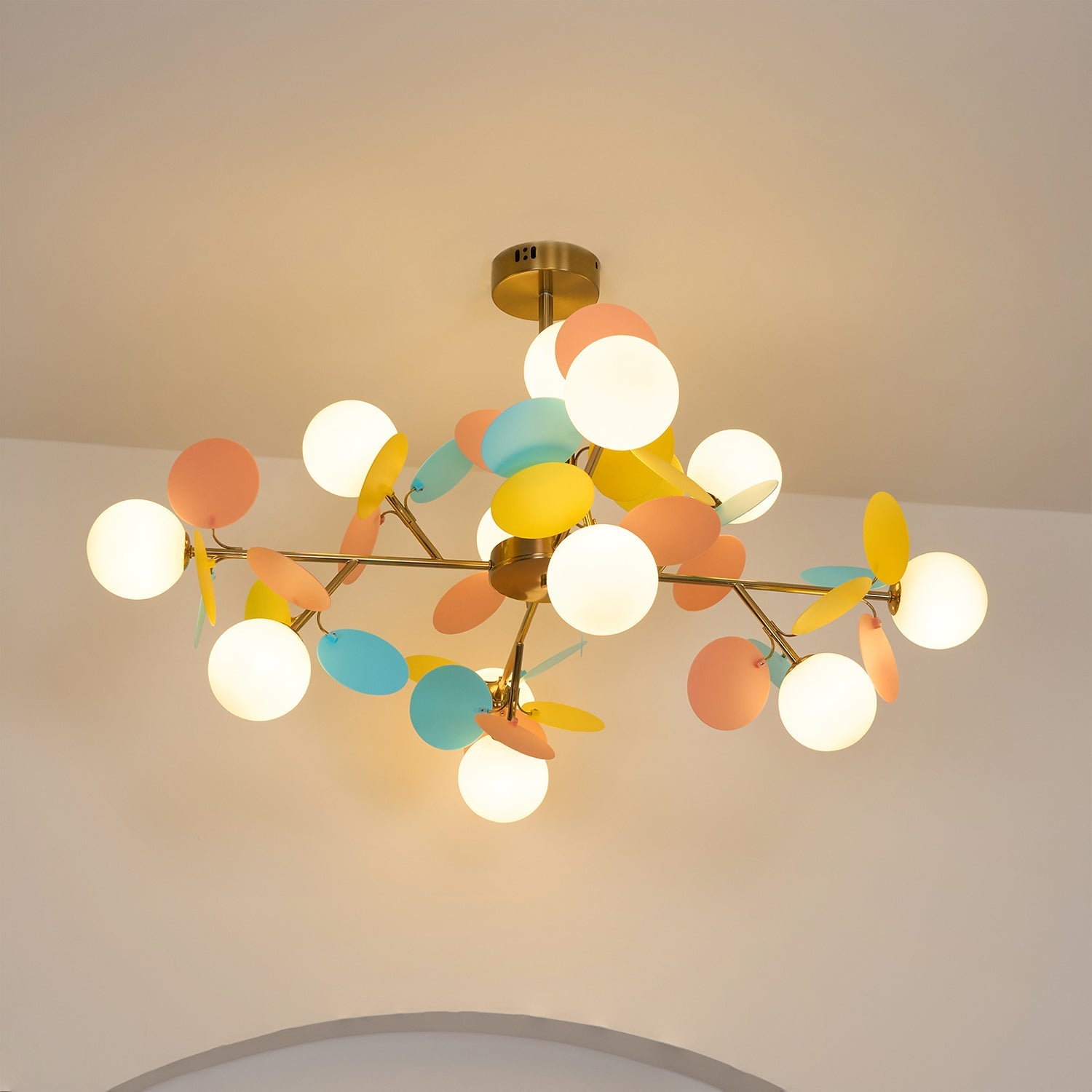 Rioan Chandelier