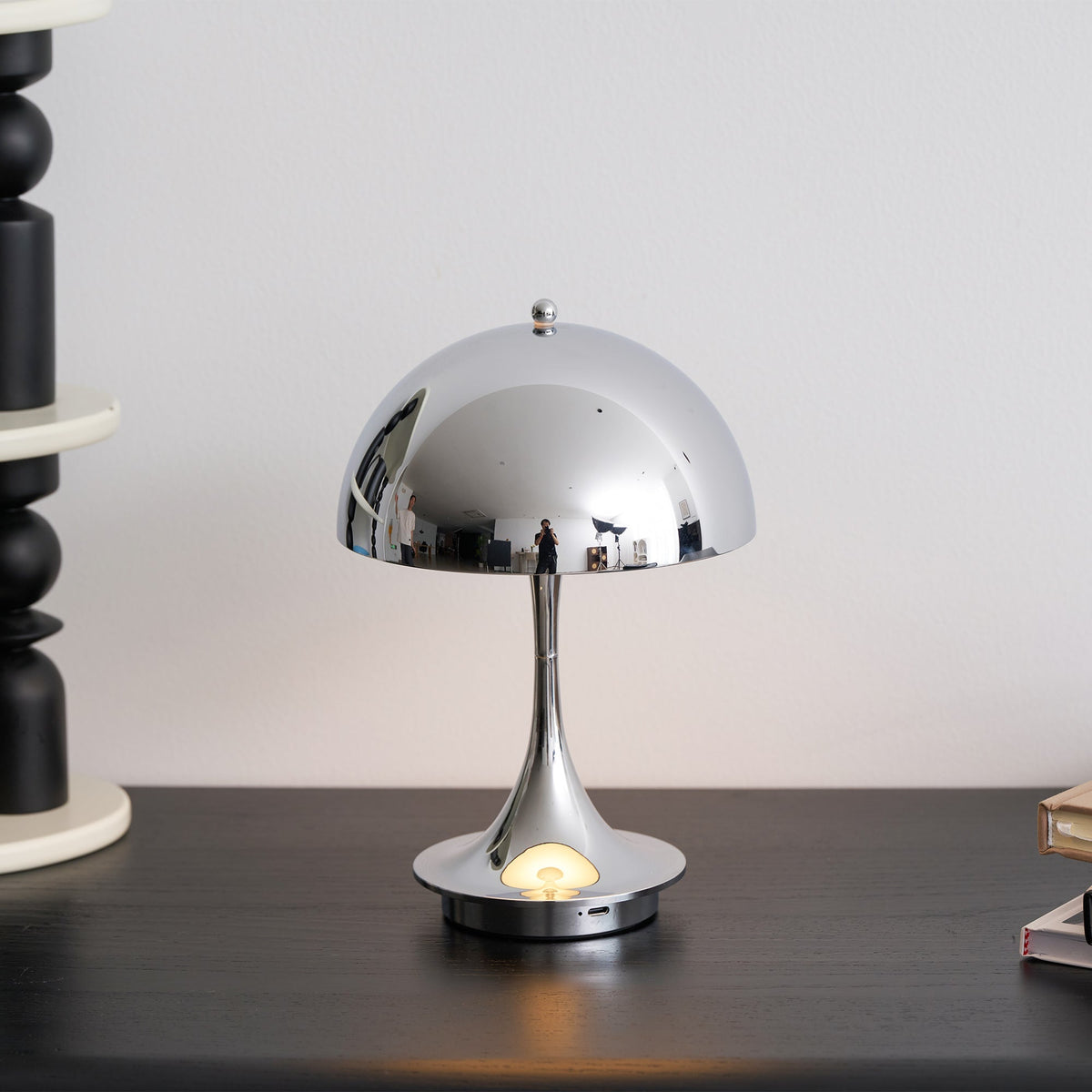 Rivum Outdoor Table Lamp