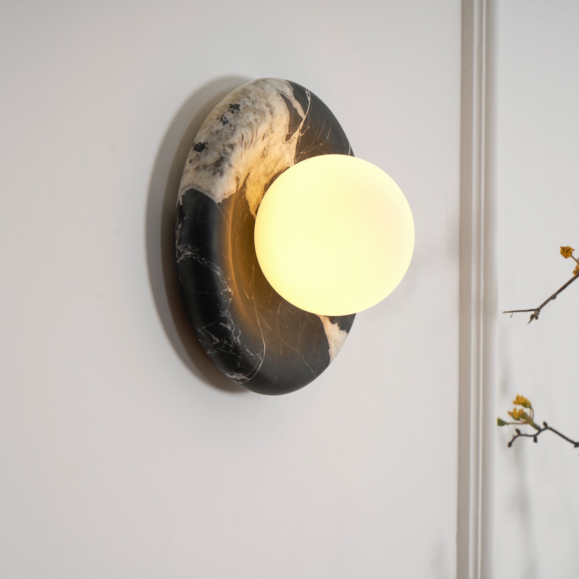 Liomiio Round Wall Light