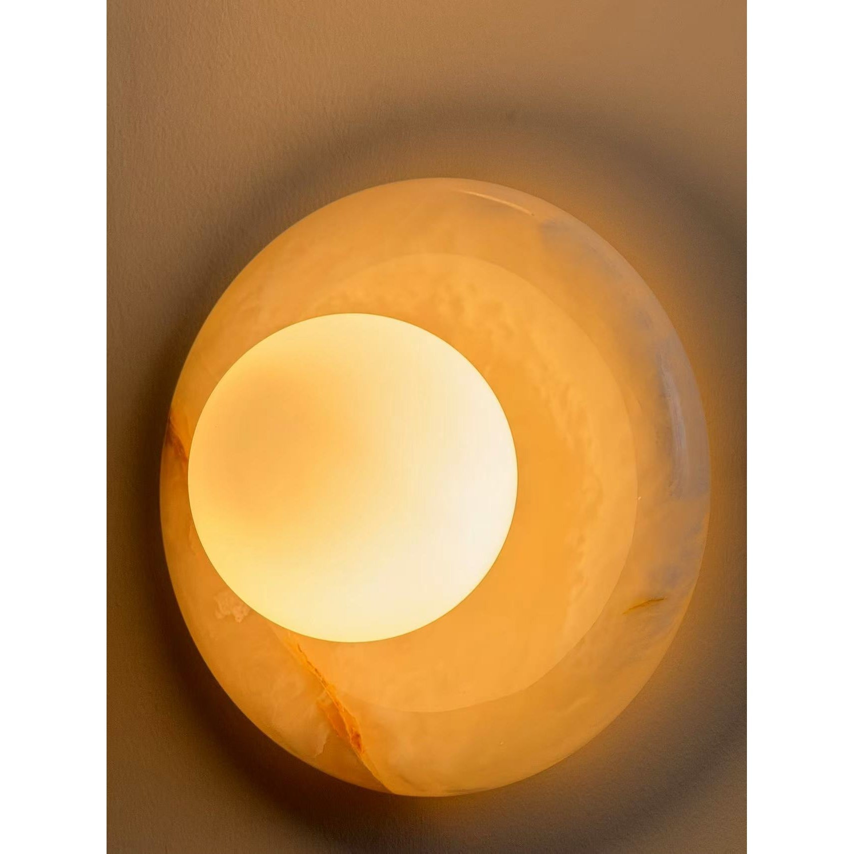 Emleyer Wall Light