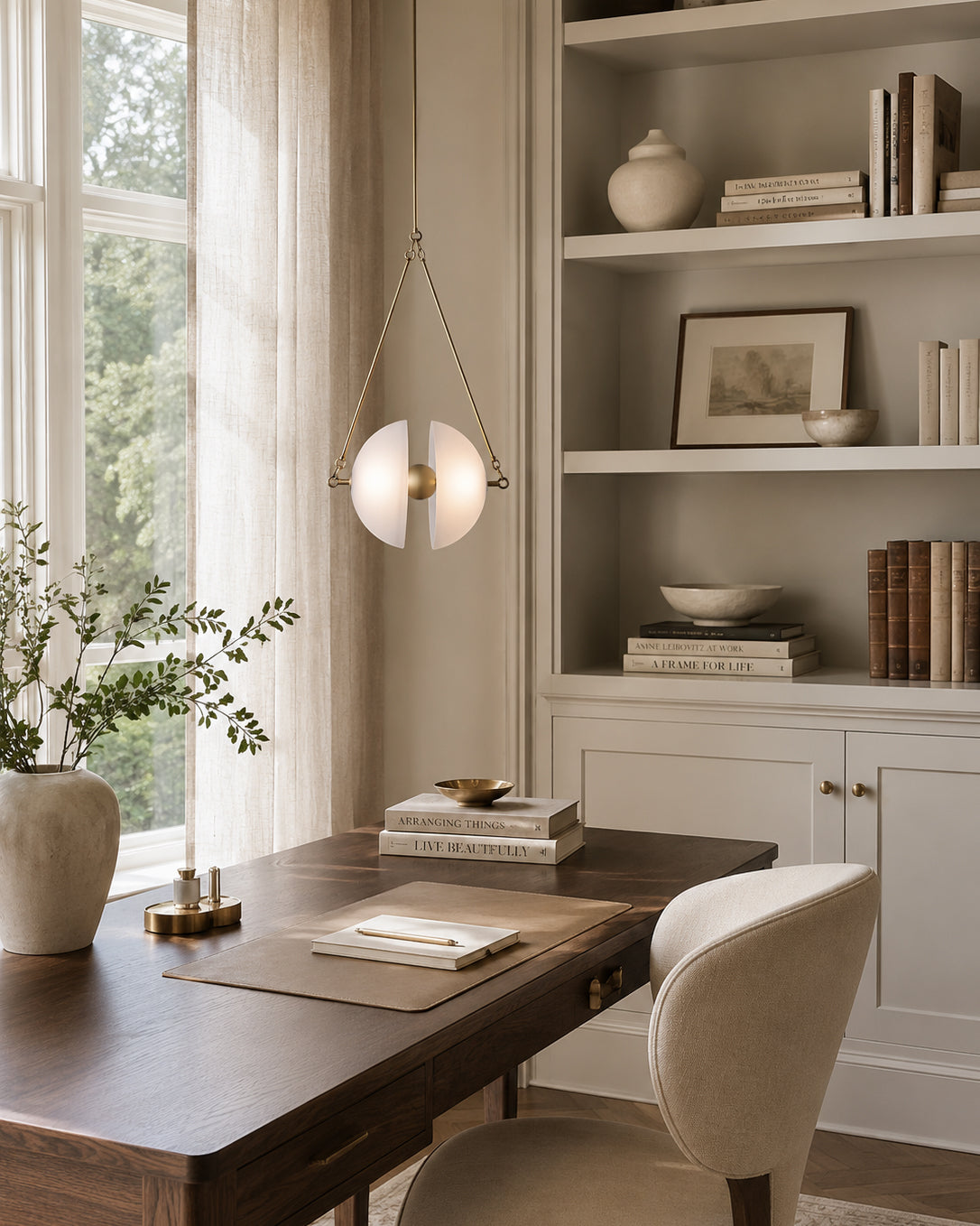 Kaiey Sculptural Pendant Light
