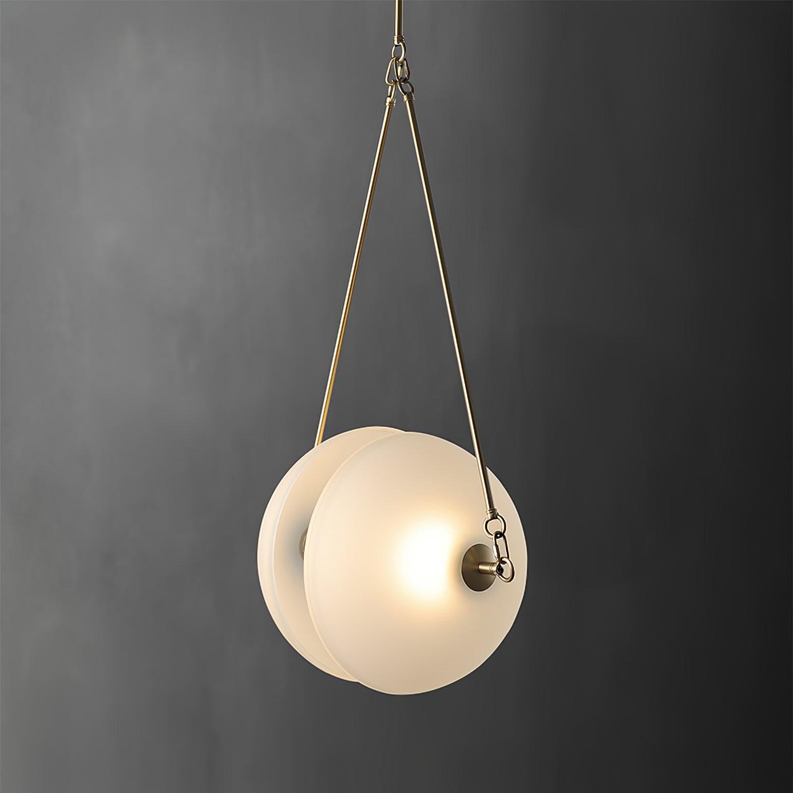 Orenino Sculptural Pendant Light