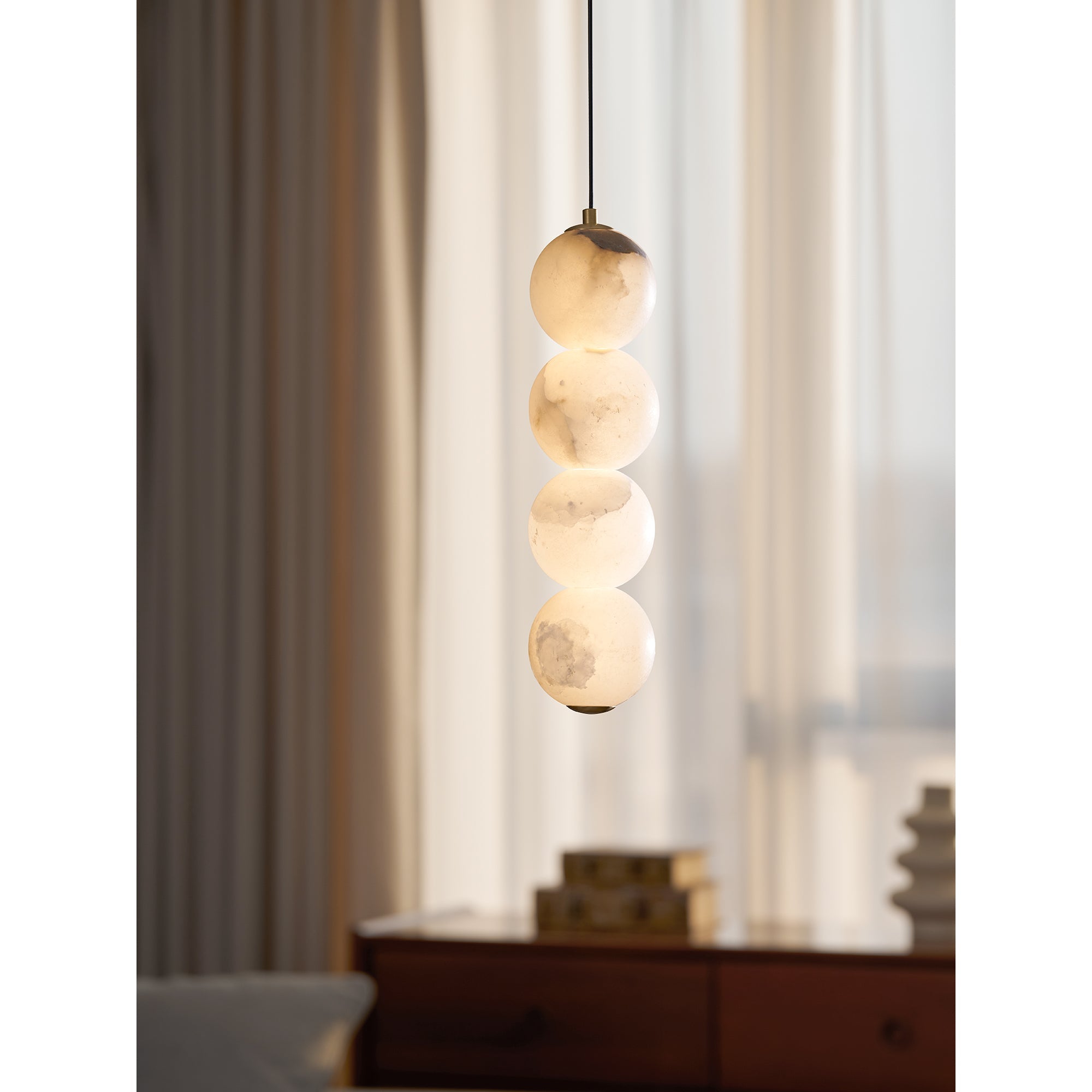 Torlenor Alabaster Pendant Light