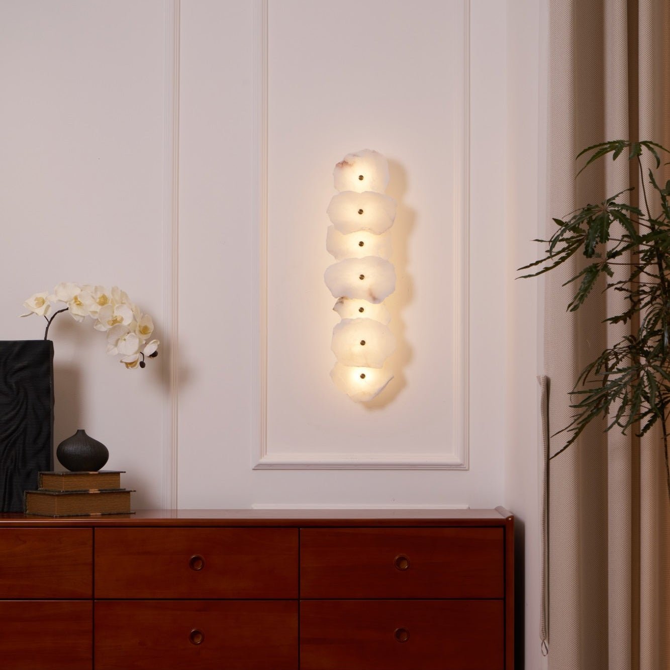 Westaylen Modern Wall Light