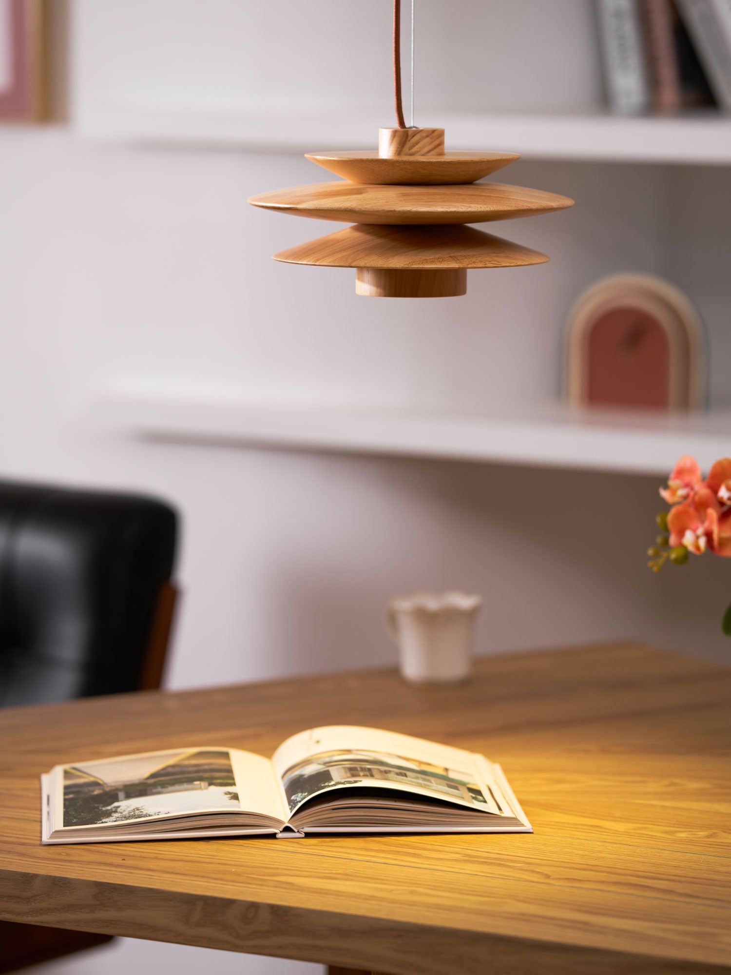 Larkio Pendant Light