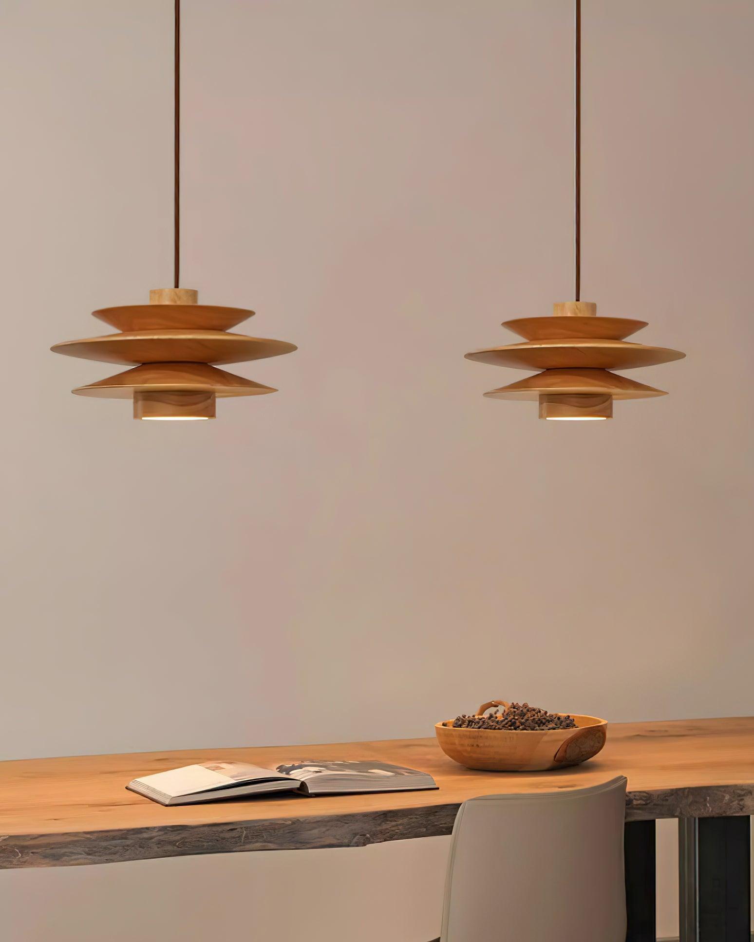 Larkio Pendant Light