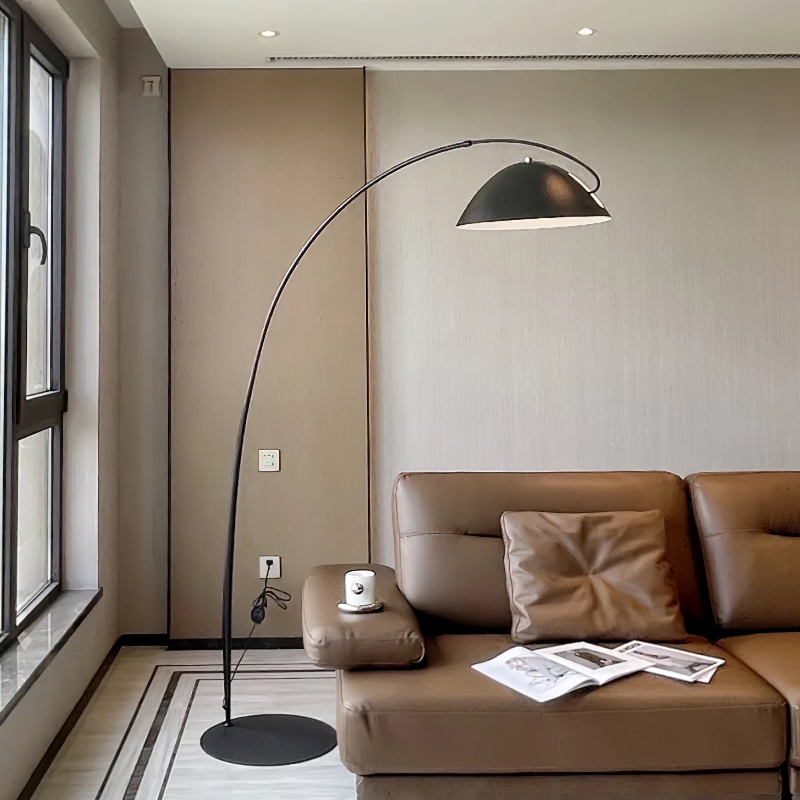 Deli Arc Floor Lamp
