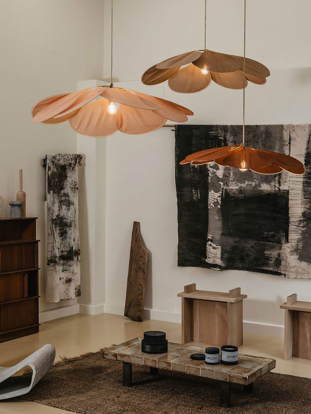 Foxli Petal Pendant Light