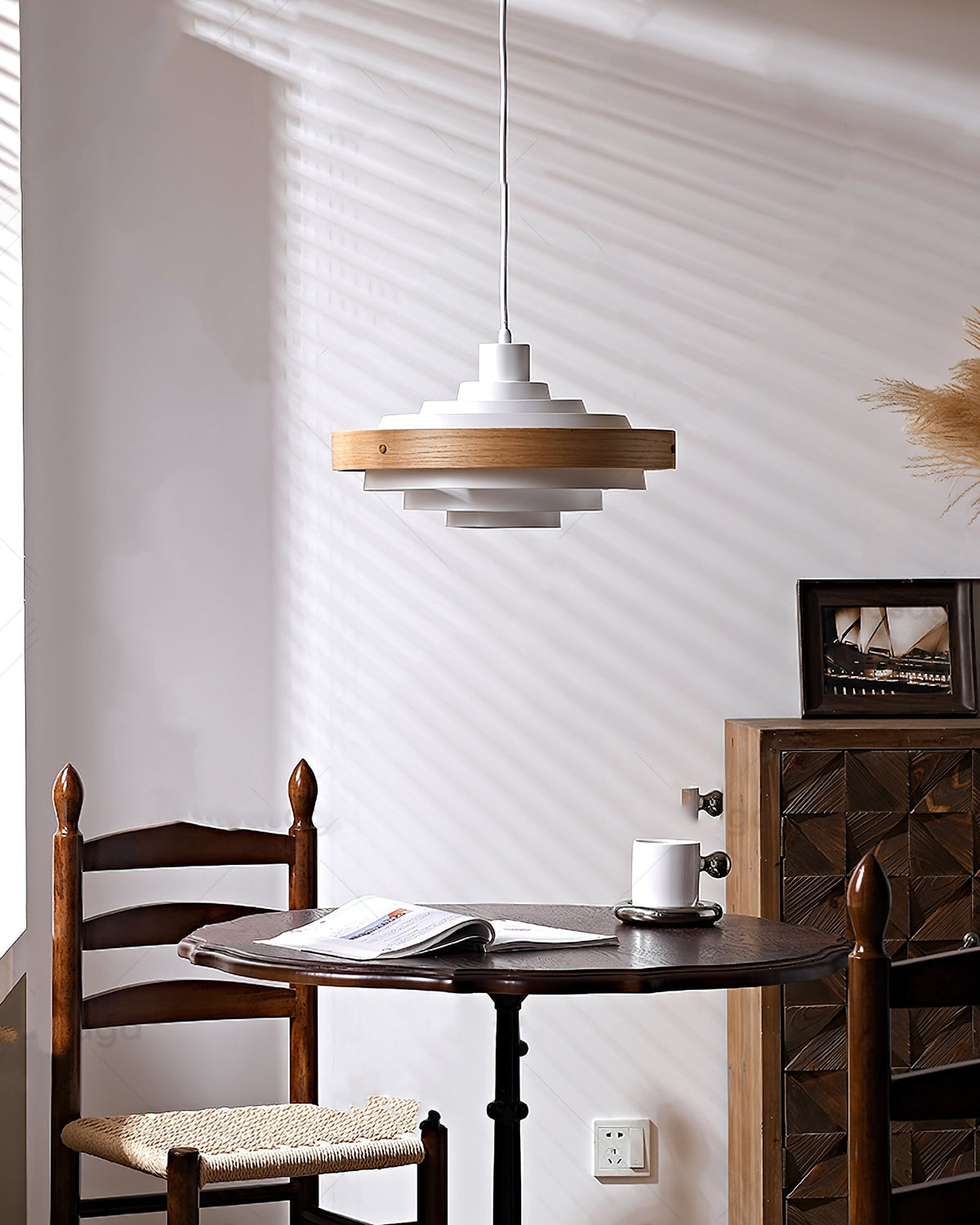 Orenal Articulated Pendant Light