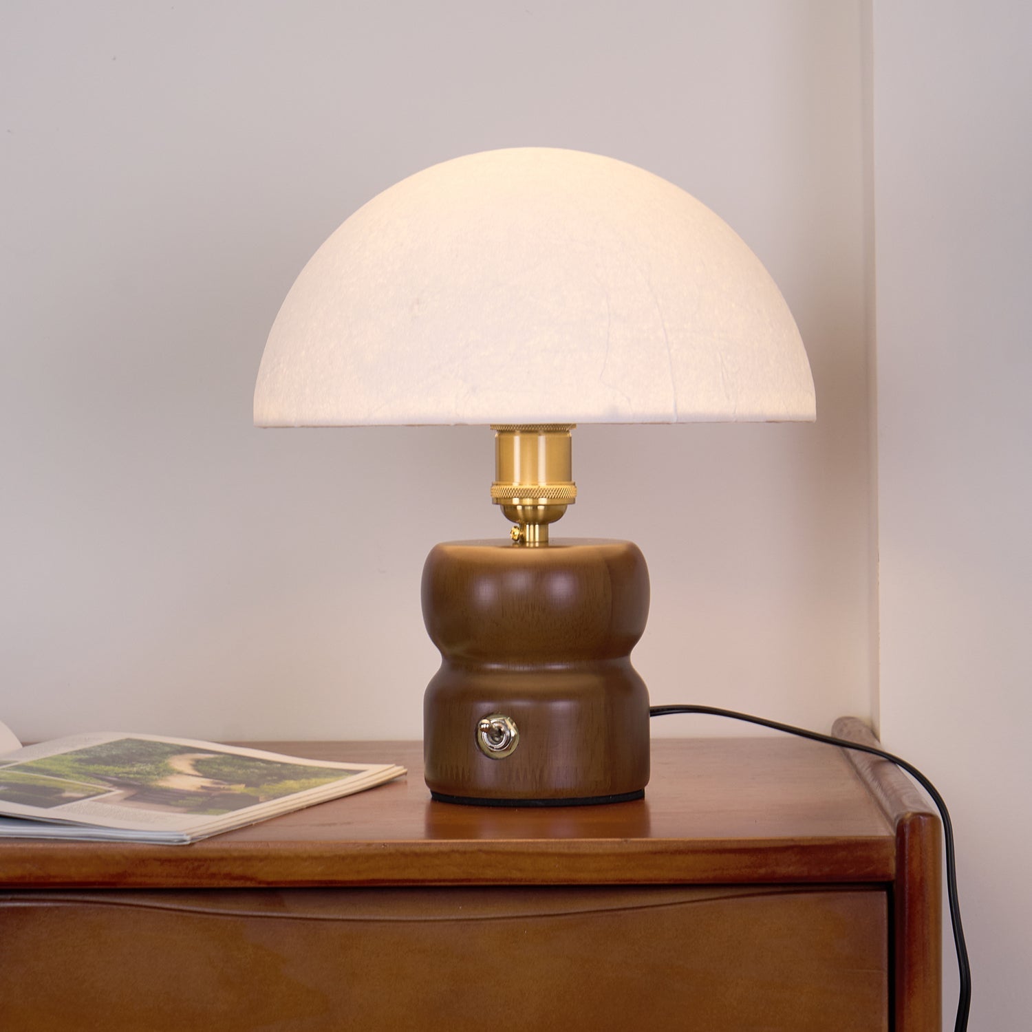 Zeltonon Modern Table Lamp