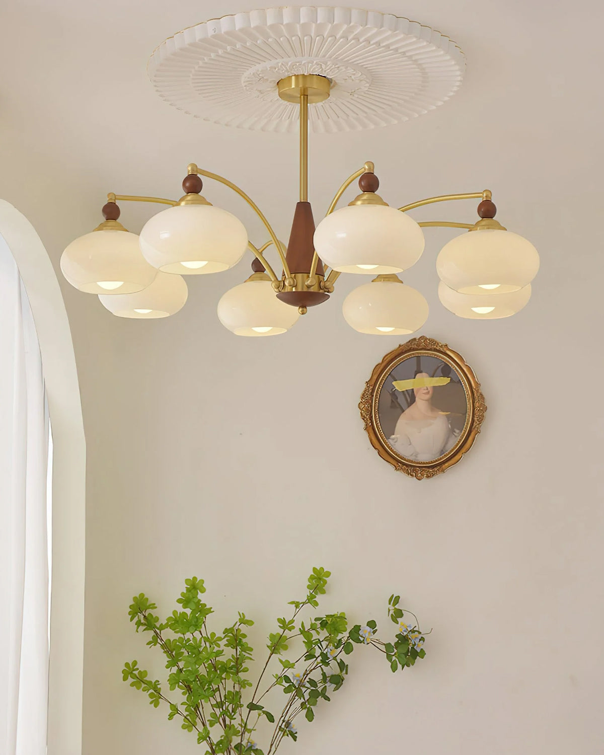 Rioka Retro Chandelier
