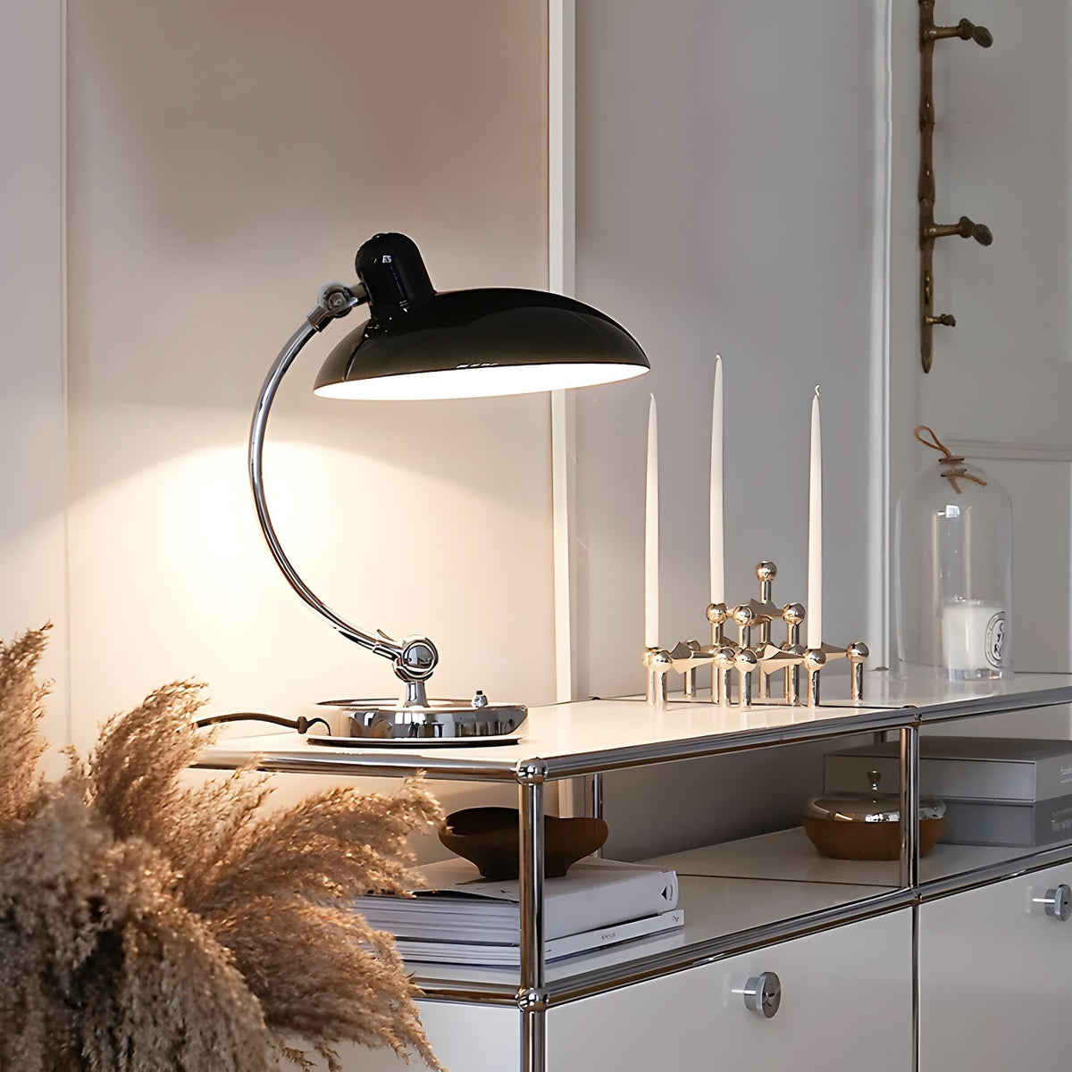 Retro Curve Desk Lamp – detail 5