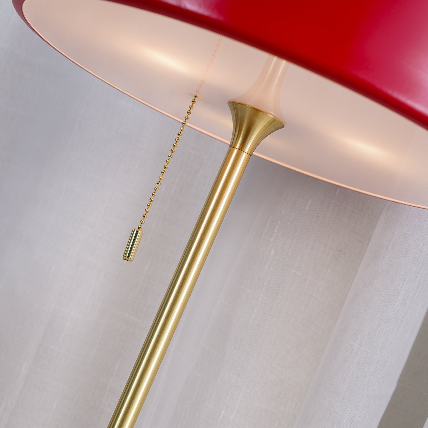 Ivymo Table Lamp