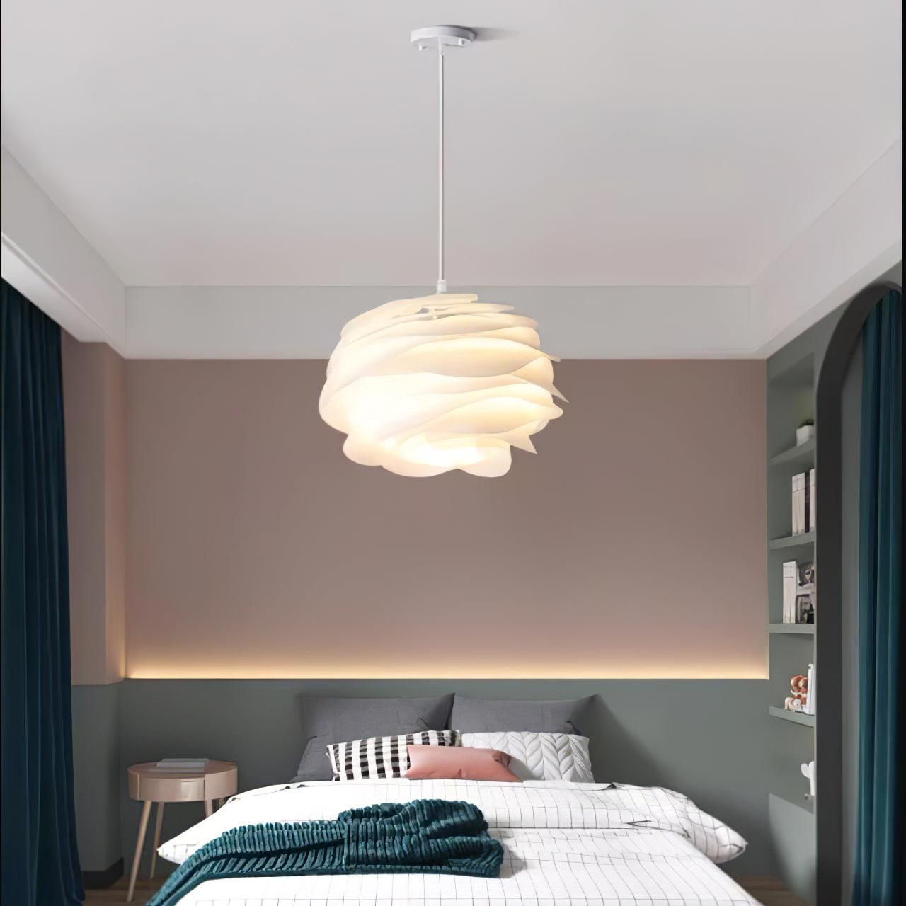 Emmius Floral Pendant Light