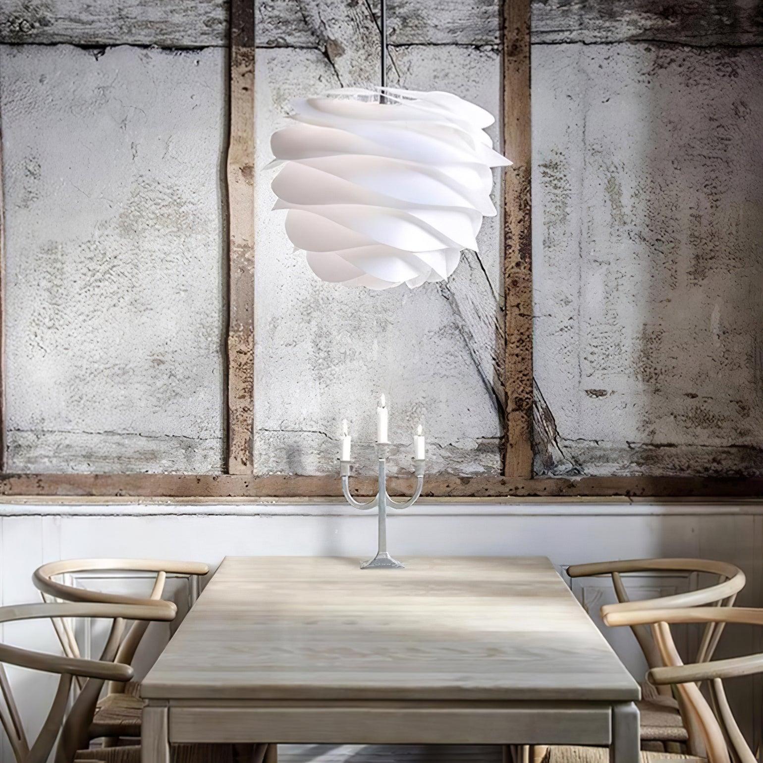 Emmius Floral Pendant Light