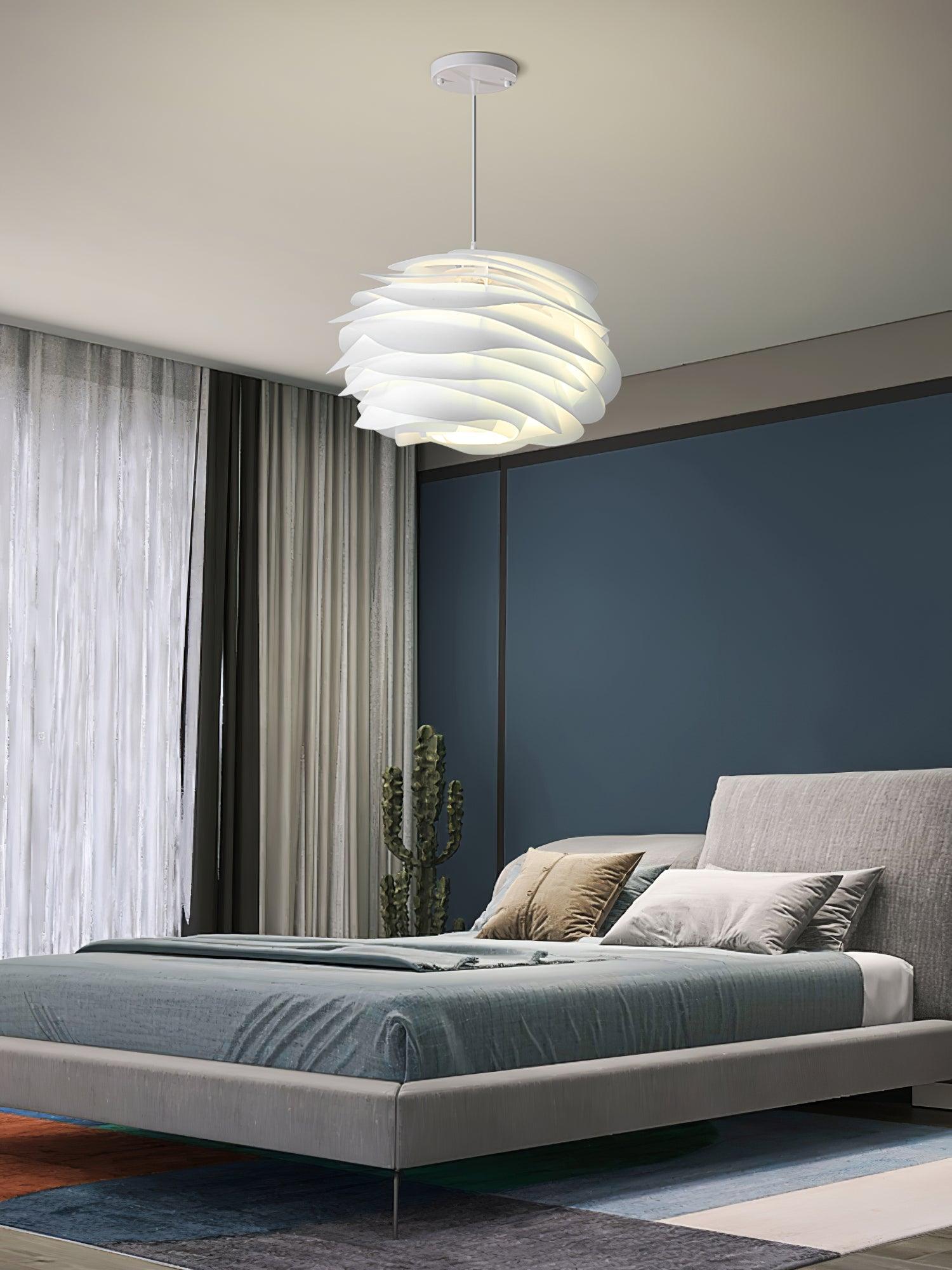 Emmius Floral Pendant Light