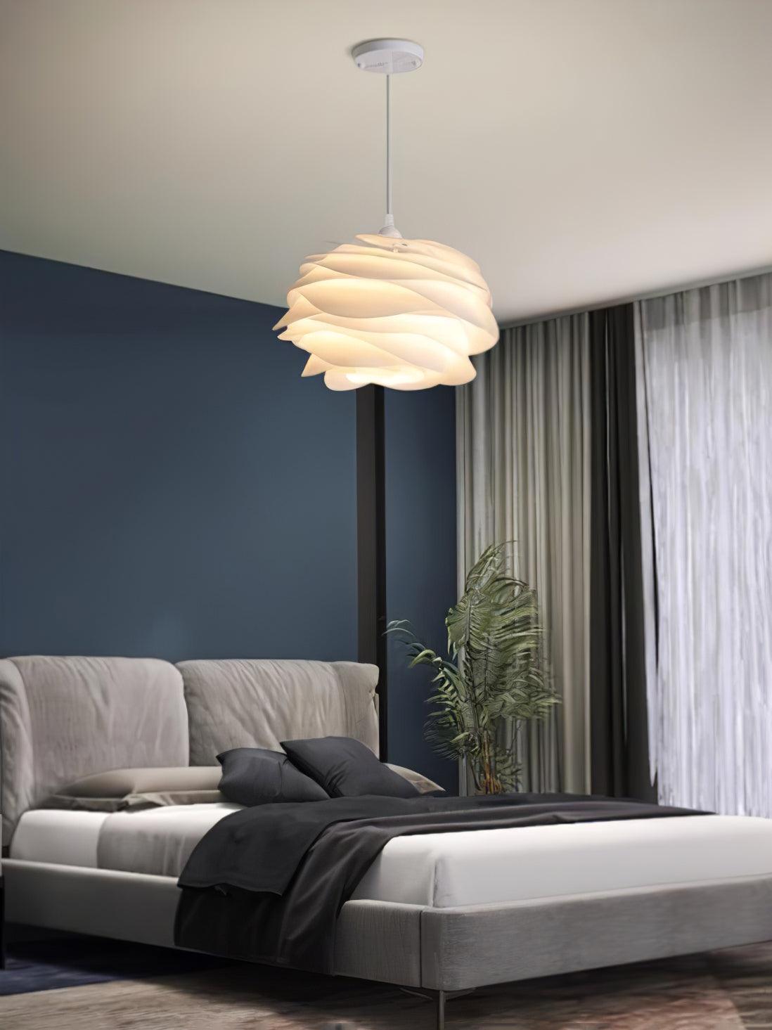 Emmius Floral Pendant Light