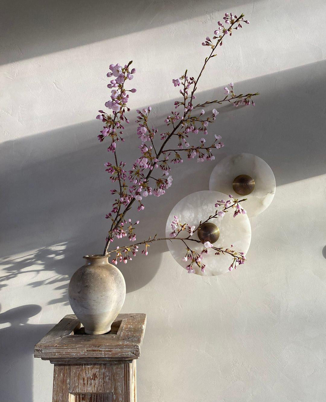 Jorliey Round Wall Light