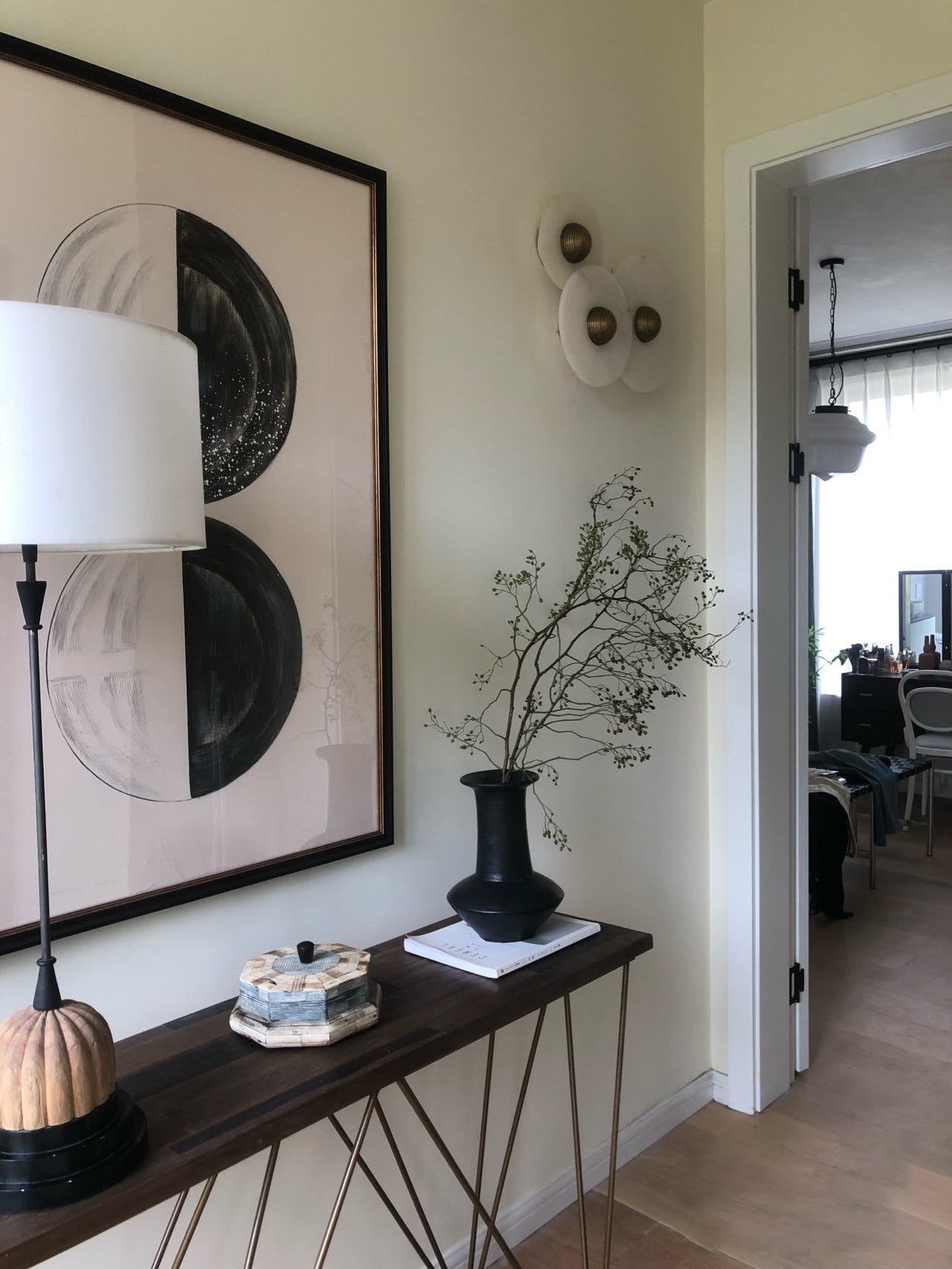 Jorliey Round Wall Light