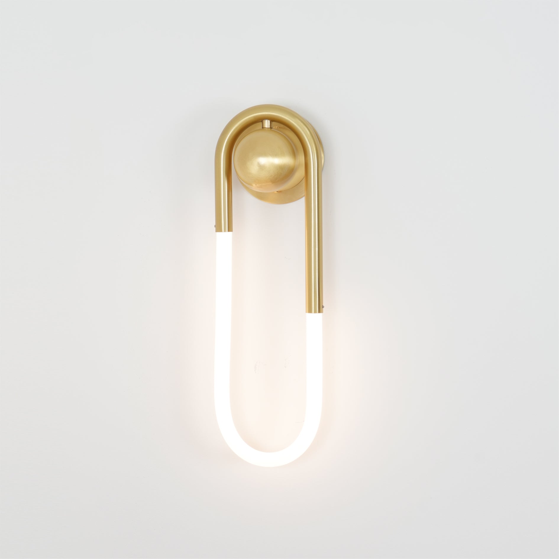 Macove Loop Wall Light