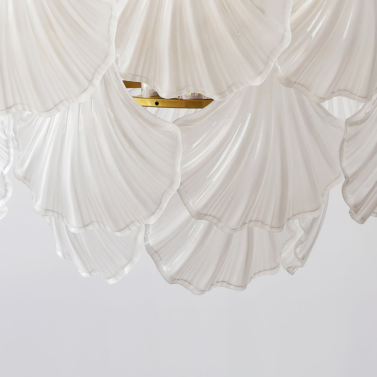 Scallop Shell Chandelier – detail 9