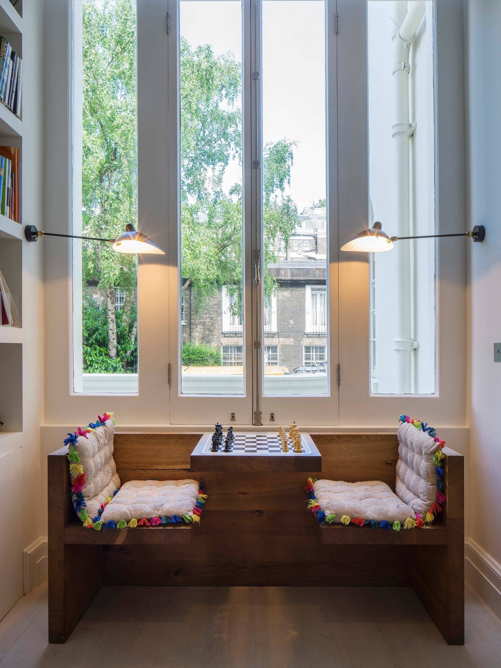 Noani Adjustable Wall Light