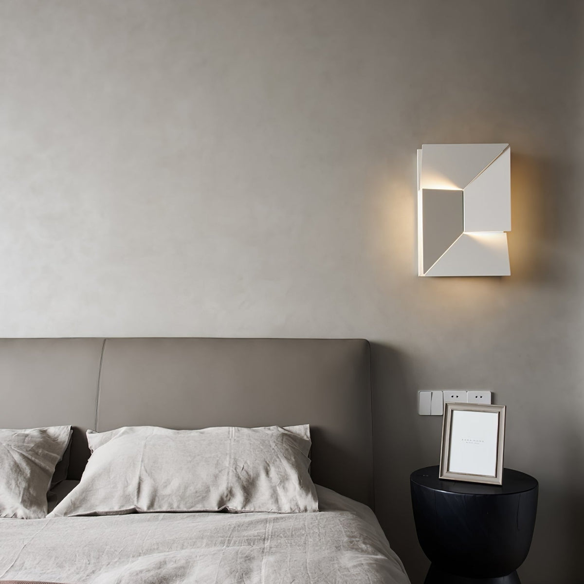 Mellenus Geometric Wall Light