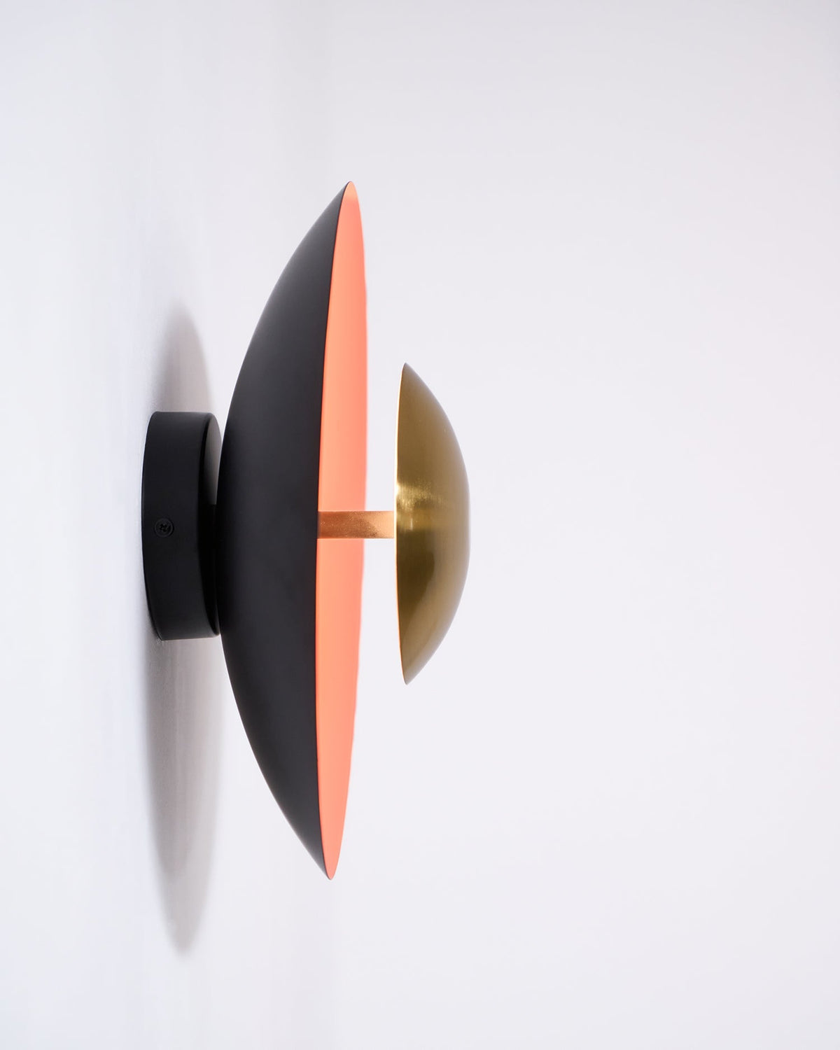 Simplicity Glow Wall Light - Vakkerlight